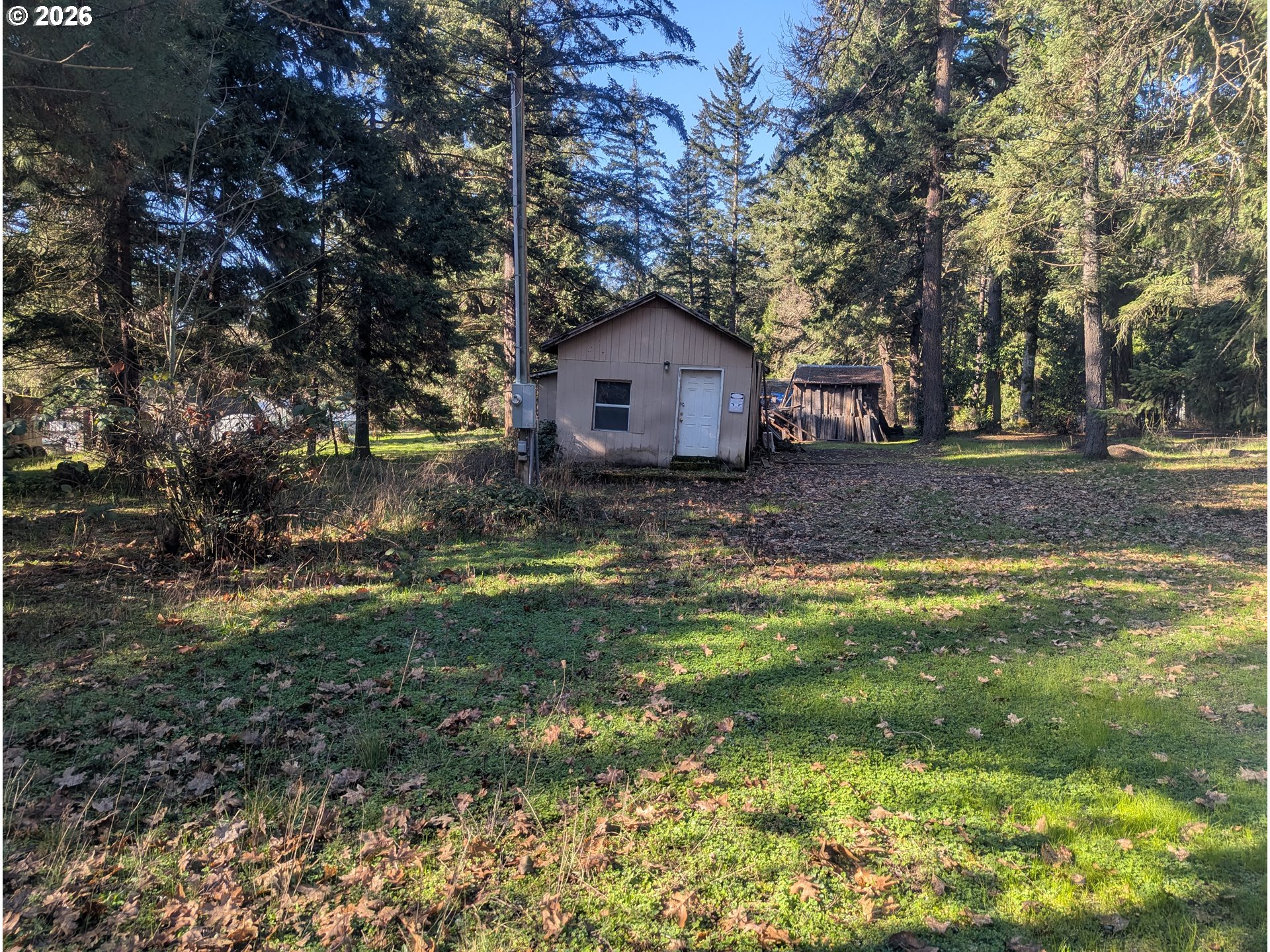 464 Lou Gray Dr — photo