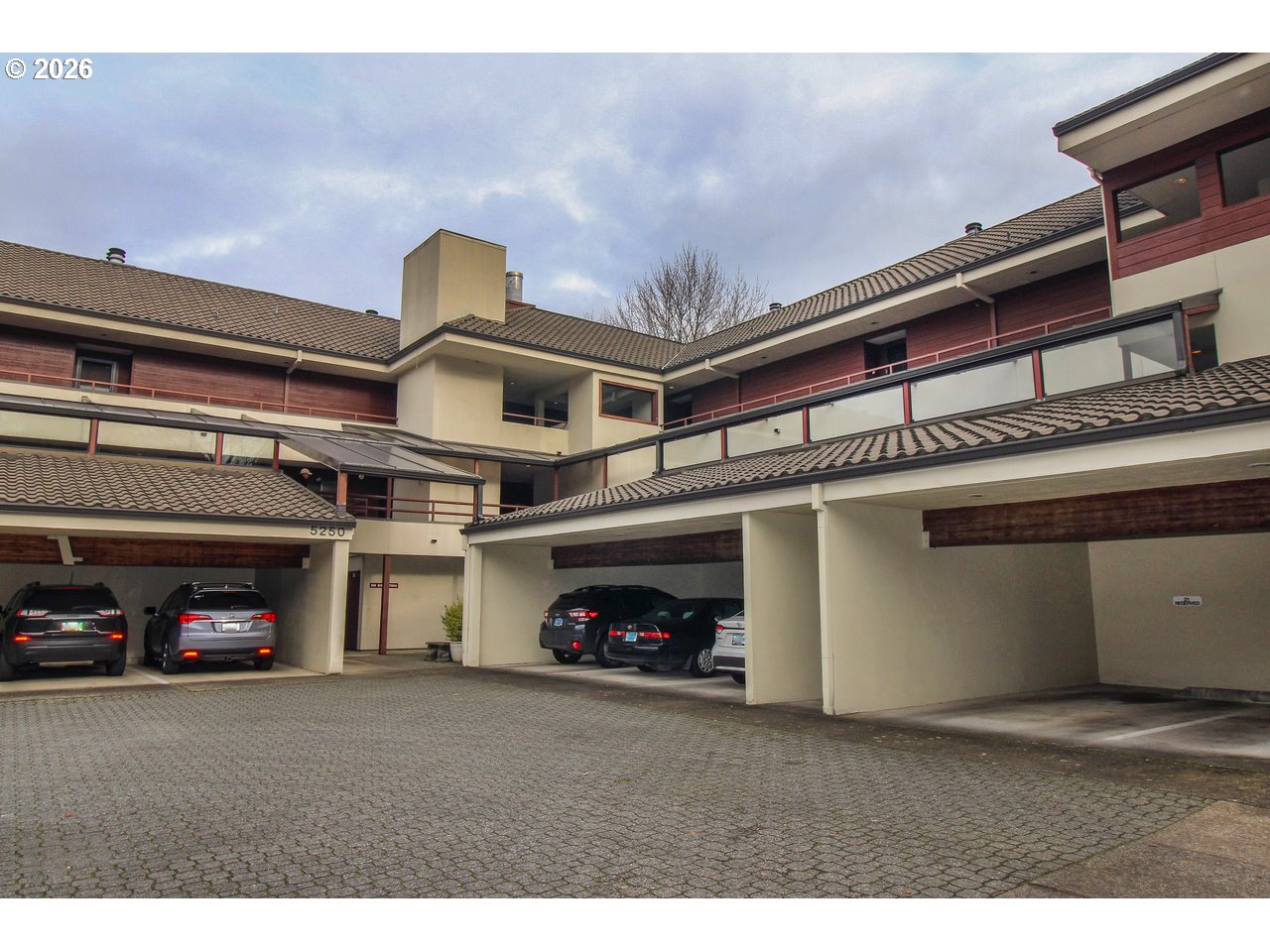 5250 S Landing Dr 304B1 — photo