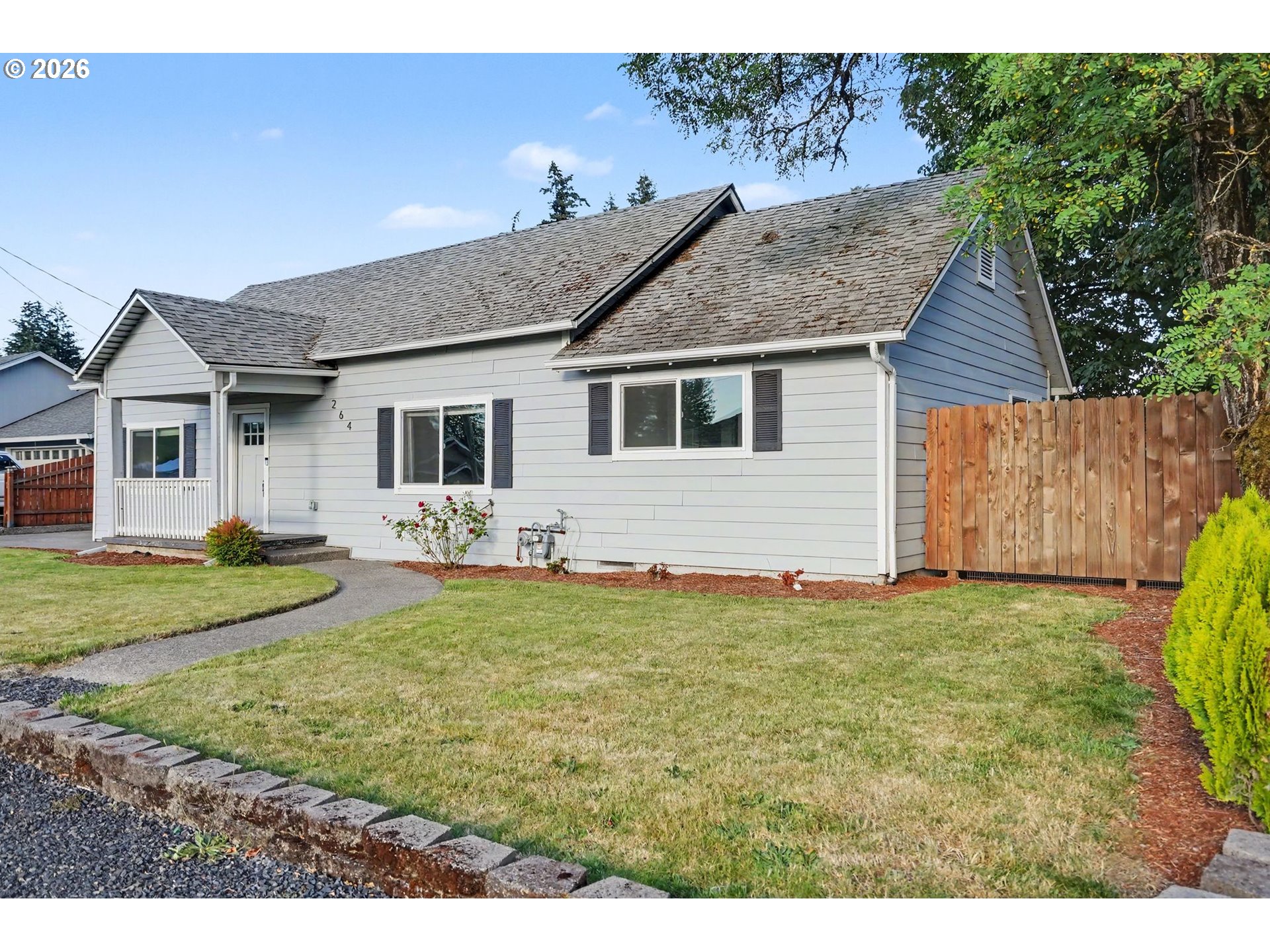 264 7th St, Lyons, OR 97358 — photo 3