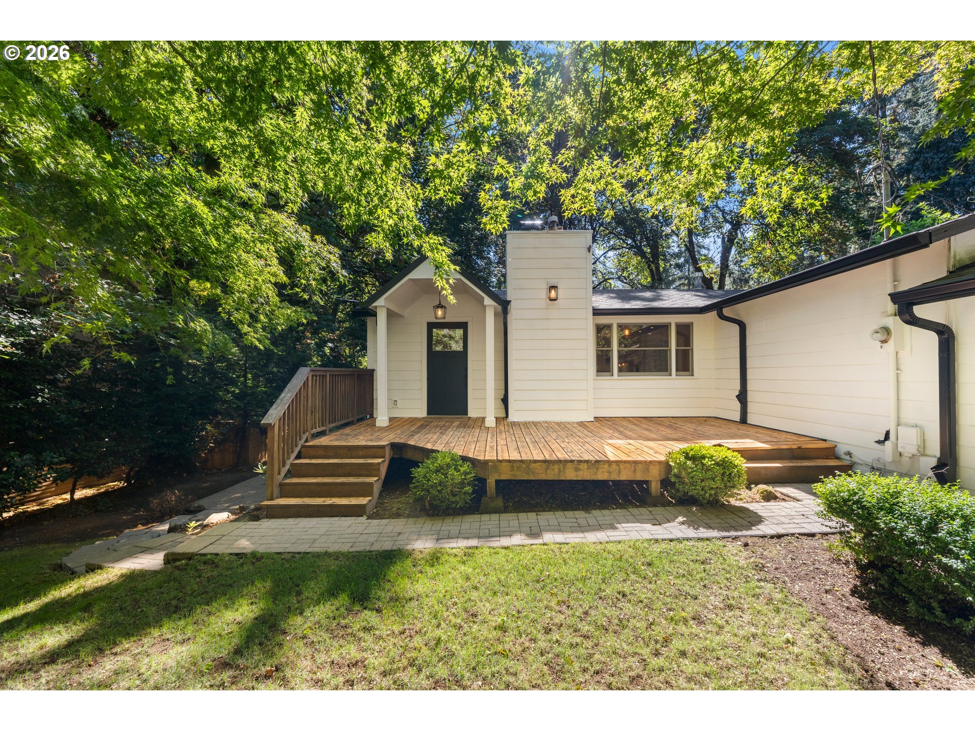 4596 Lamont Way — photo