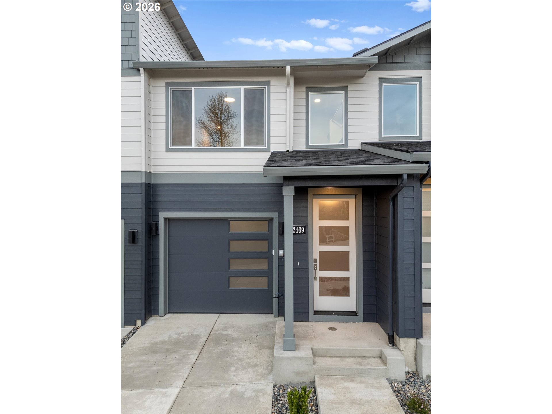 2469 NW 1st Dr, Gresham, OR 97030 — photo 3