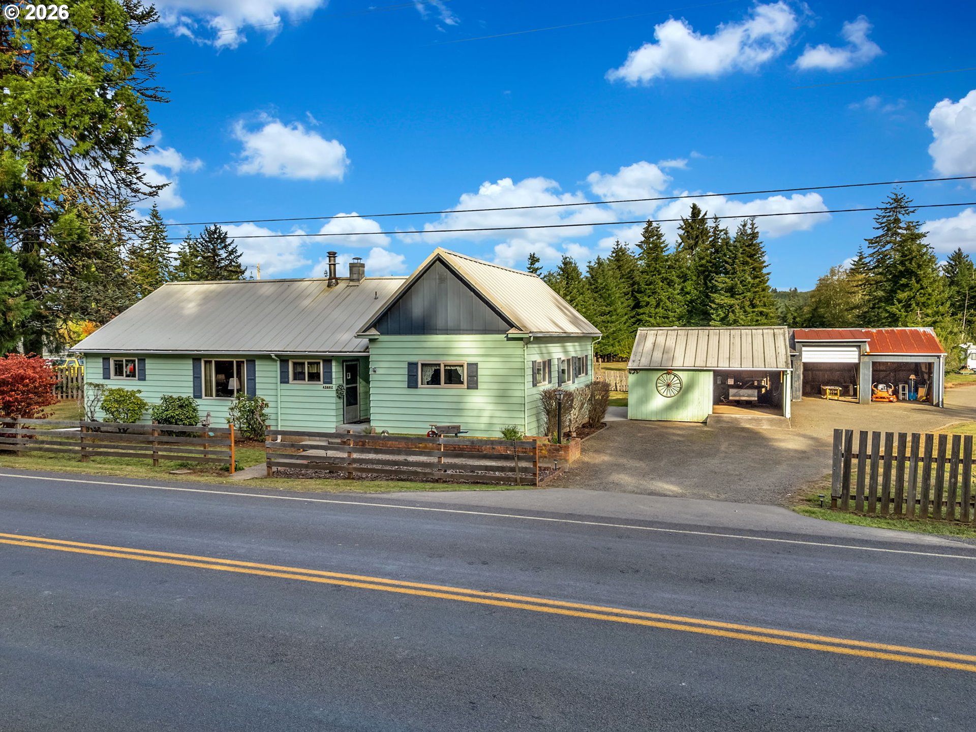 43002 Hillcrest Loop — photo