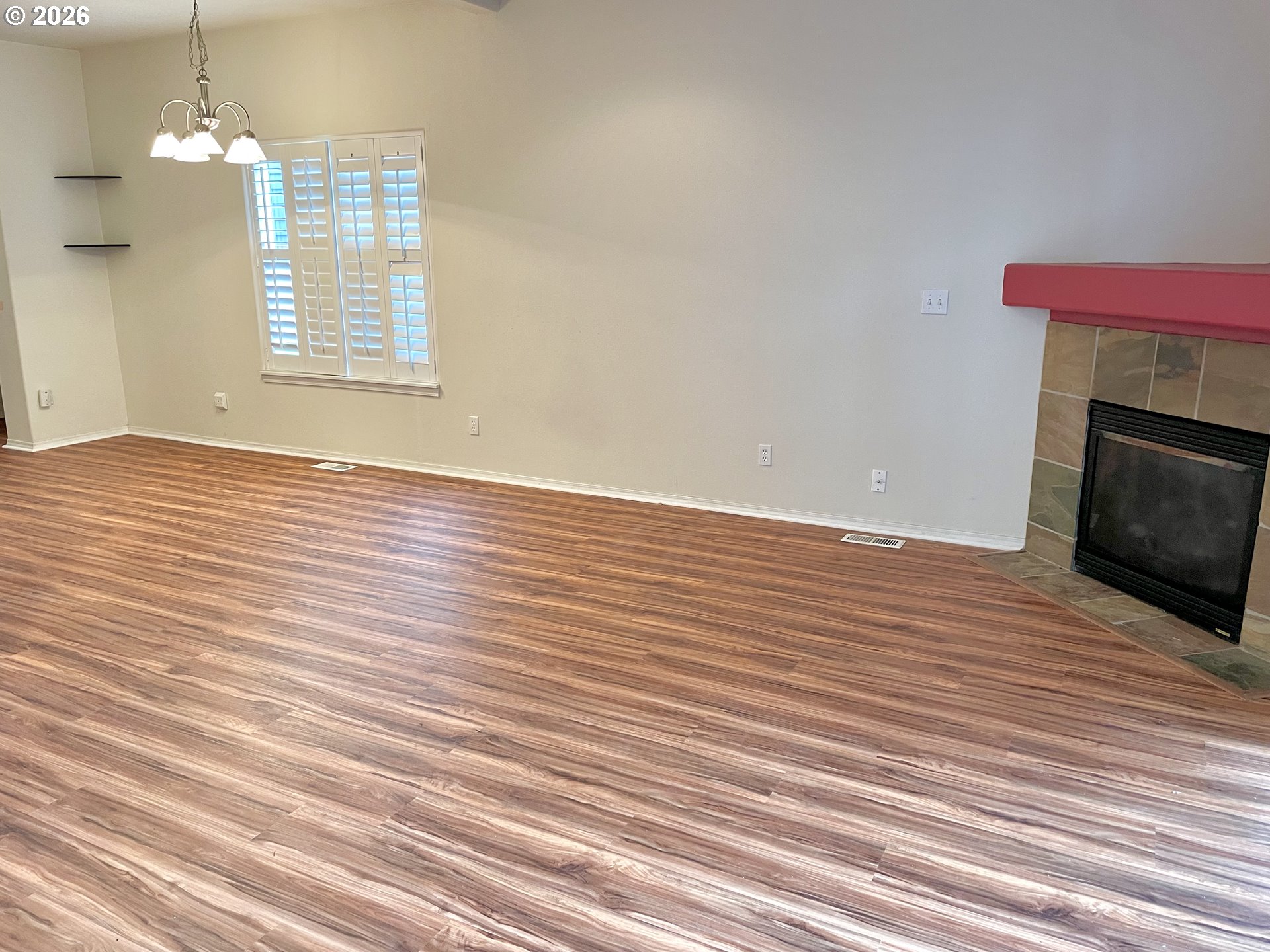 653 NW 1st St, Gresham, OR 97030 — photo 3
