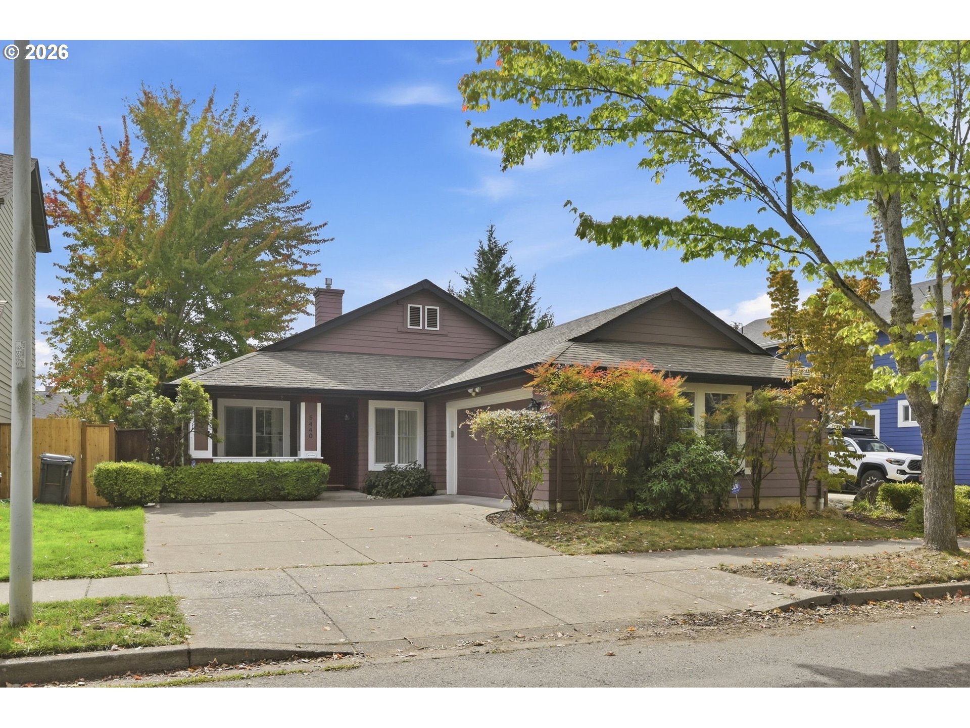 5440 Jeffrey Way — photo