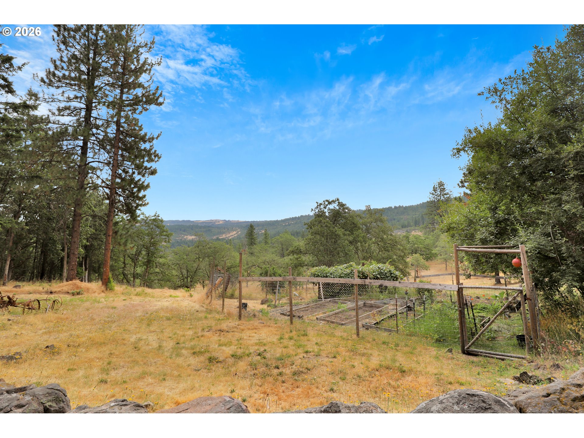2520 Carroll Rd, Mosier, OR 97040 — photo 3