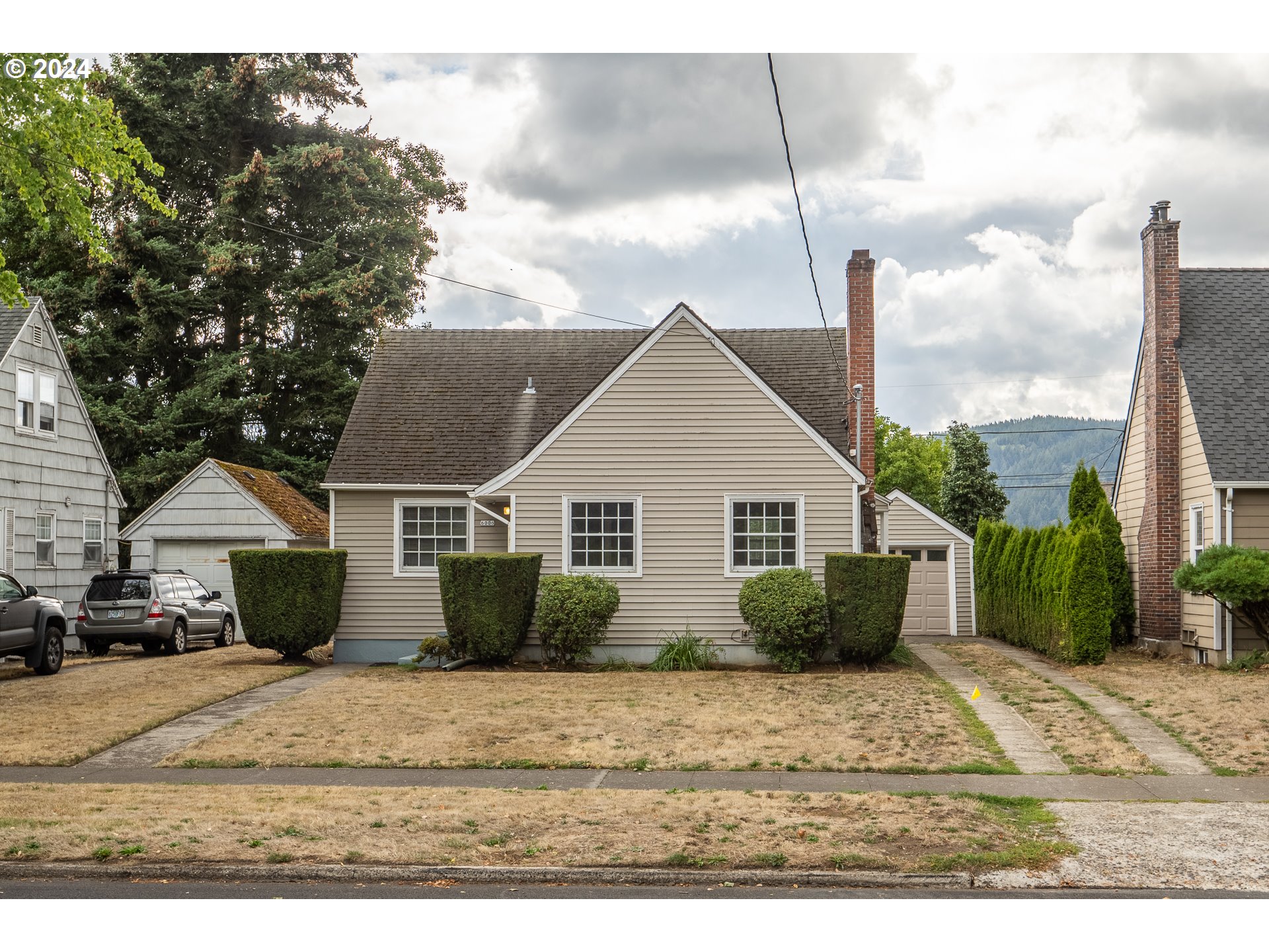6006 N Willamette Blvd — photo