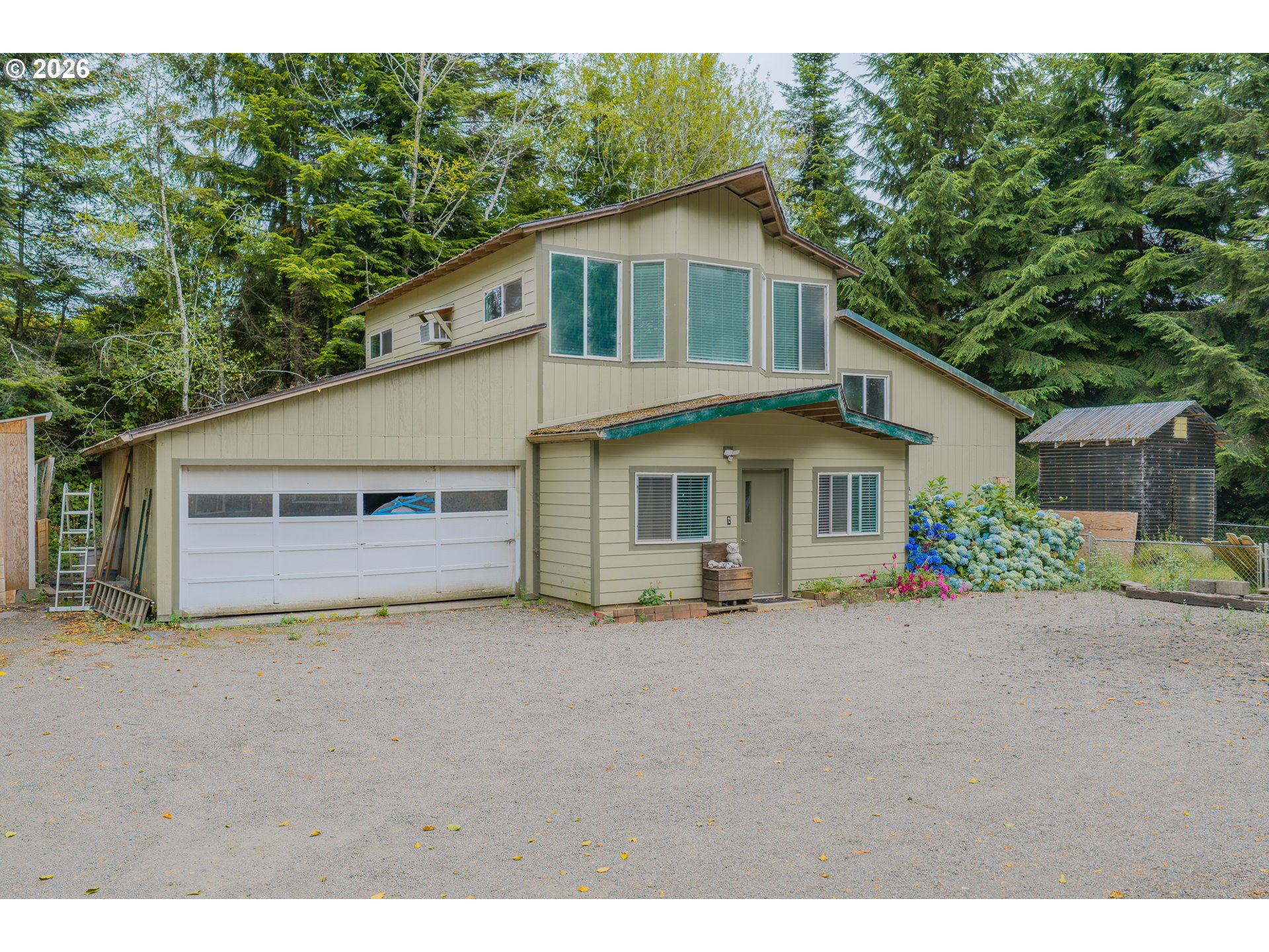 2100 Shelley Rd — photo