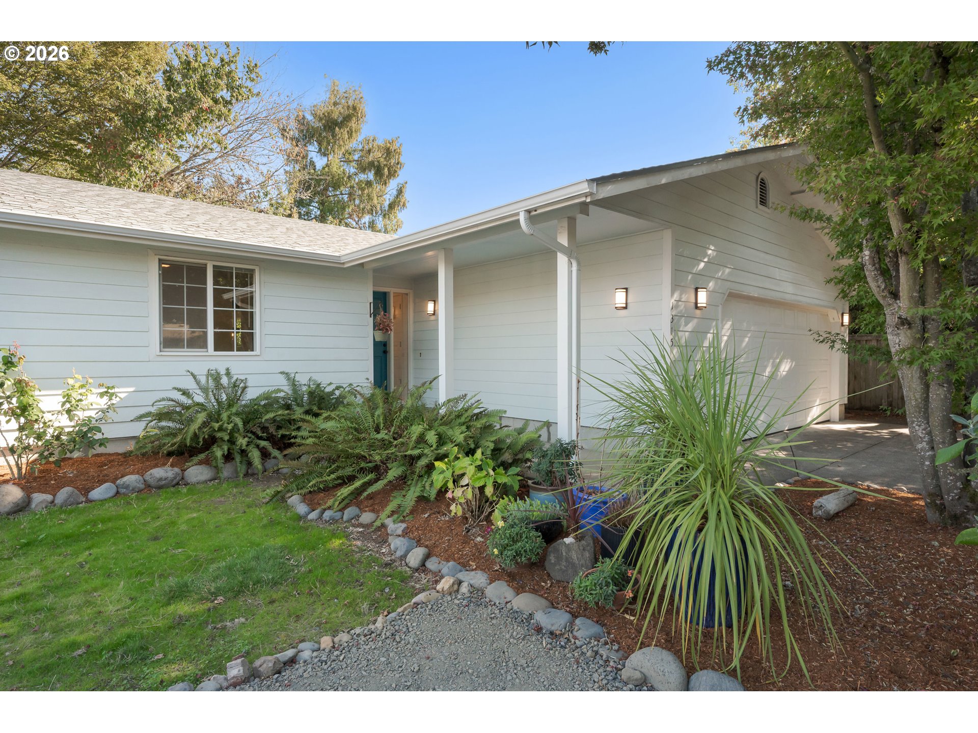 1315 Arcadia Dr, Eugene, OR 97401 — photo 3