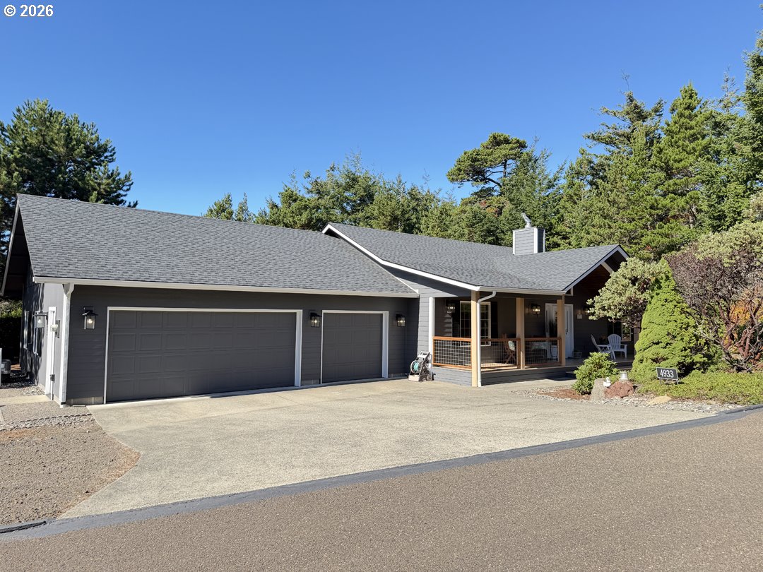 4933 Cloudcroft Ln — photo