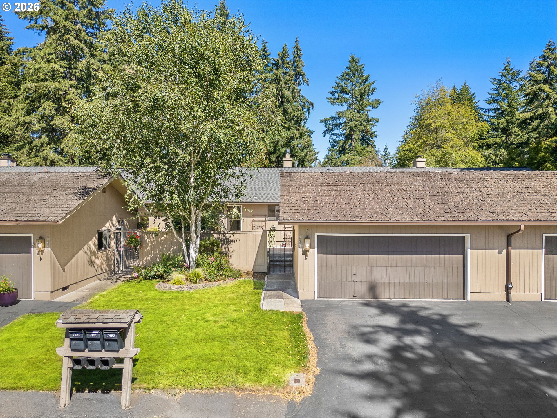 7480 SW Kimberly Ct — photo