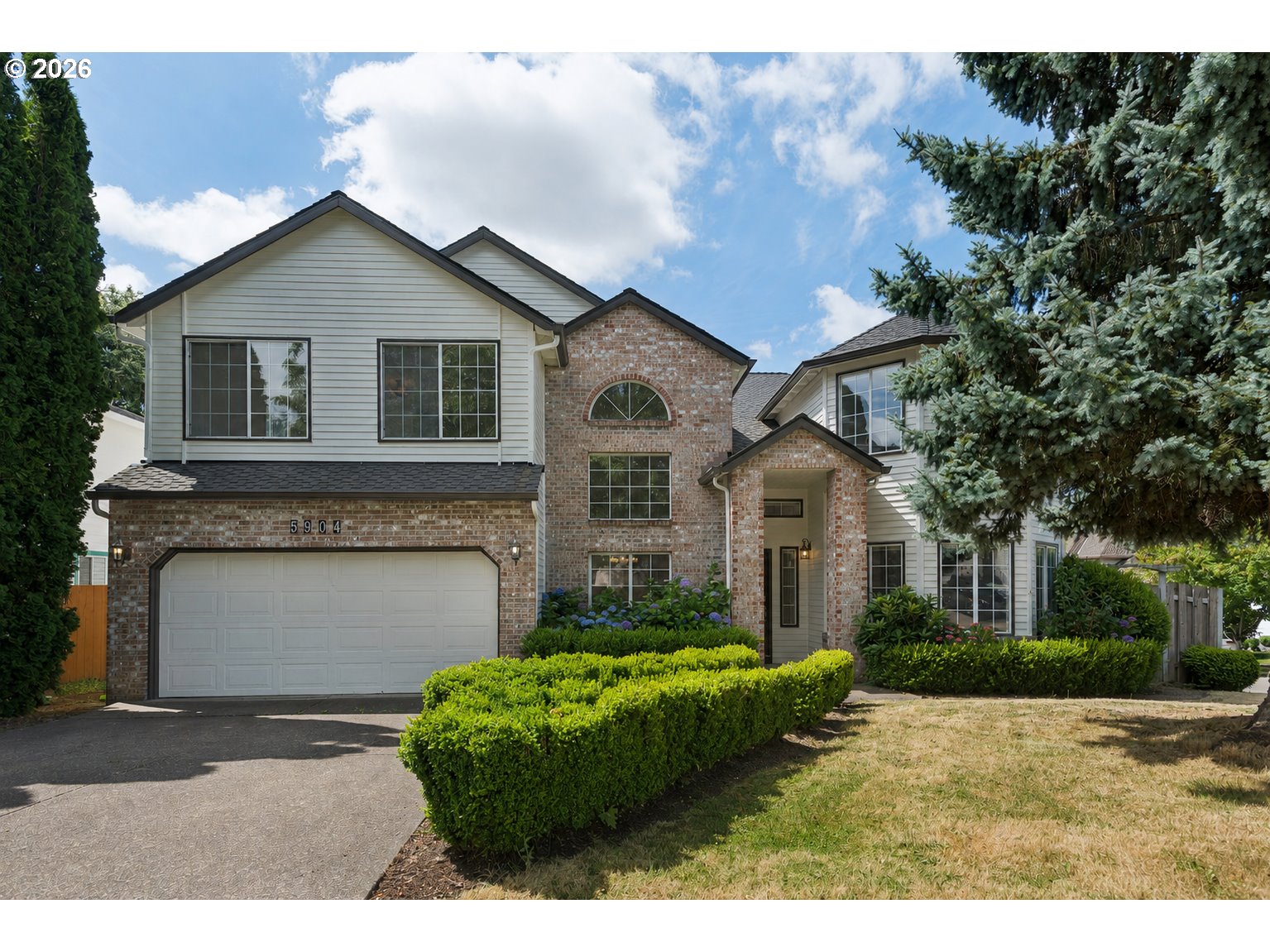 5904 Bay Point Dr — photo
