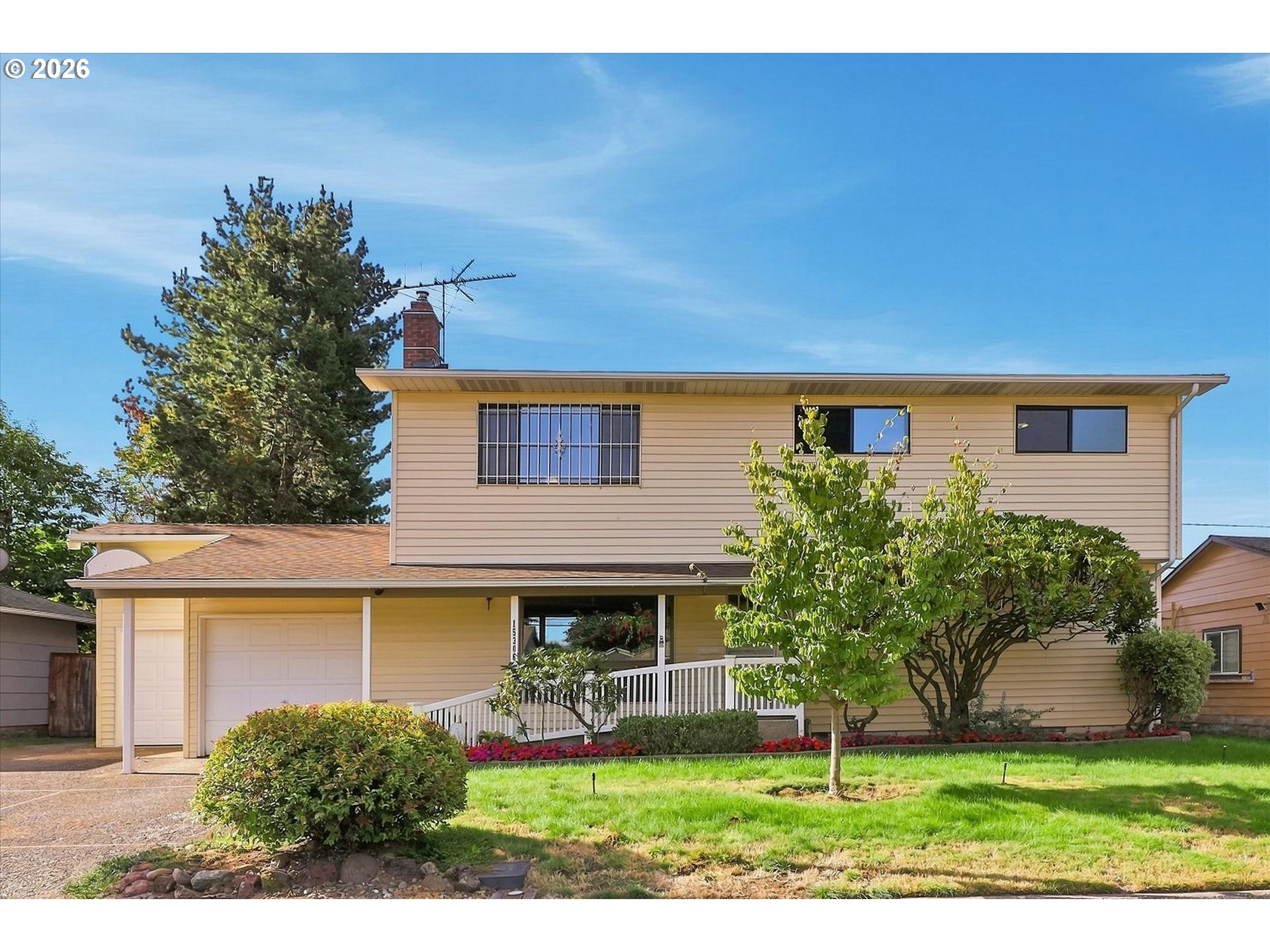 15306 SE Harrison St — photo
