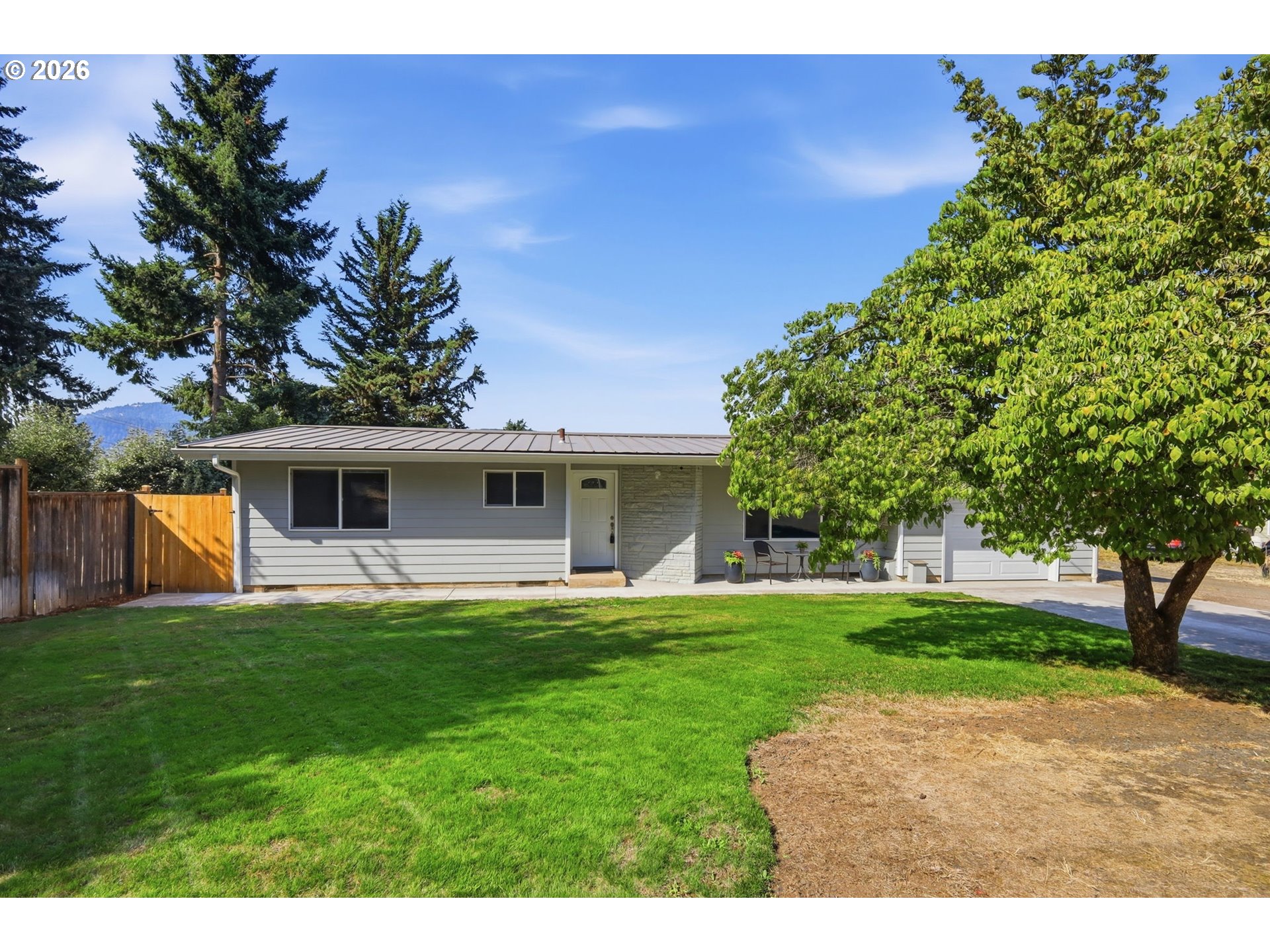 3930 Hayden Bridge Rd, Springfield, OR 97477 — photo 2