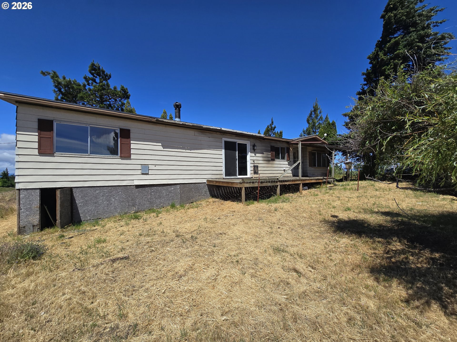 2080 Mountain View Dr — photo