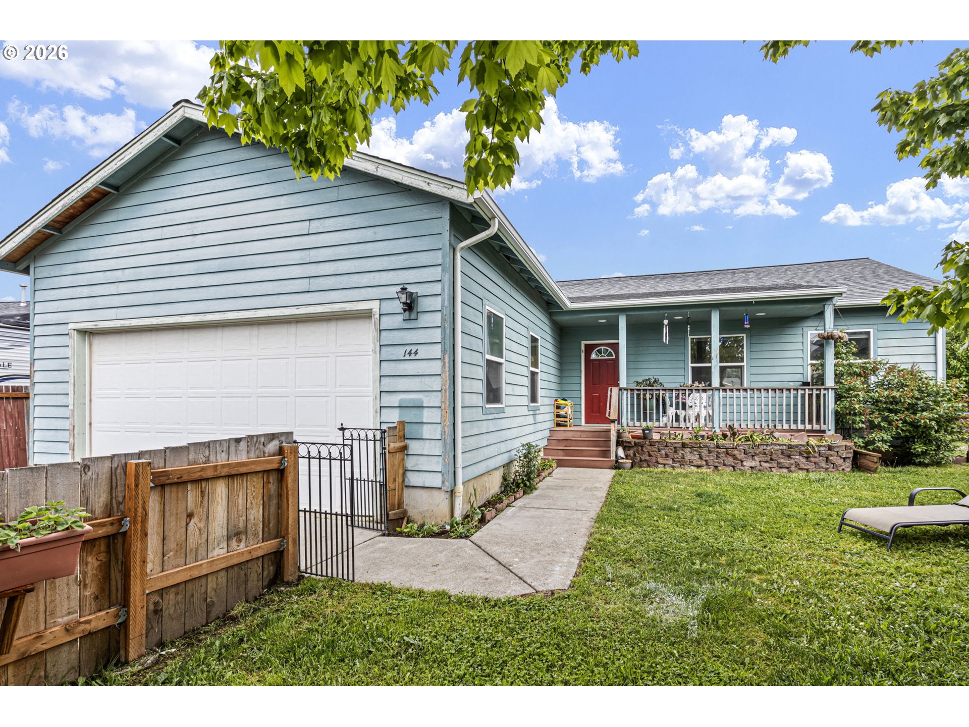 144 Bunting Ct — photo