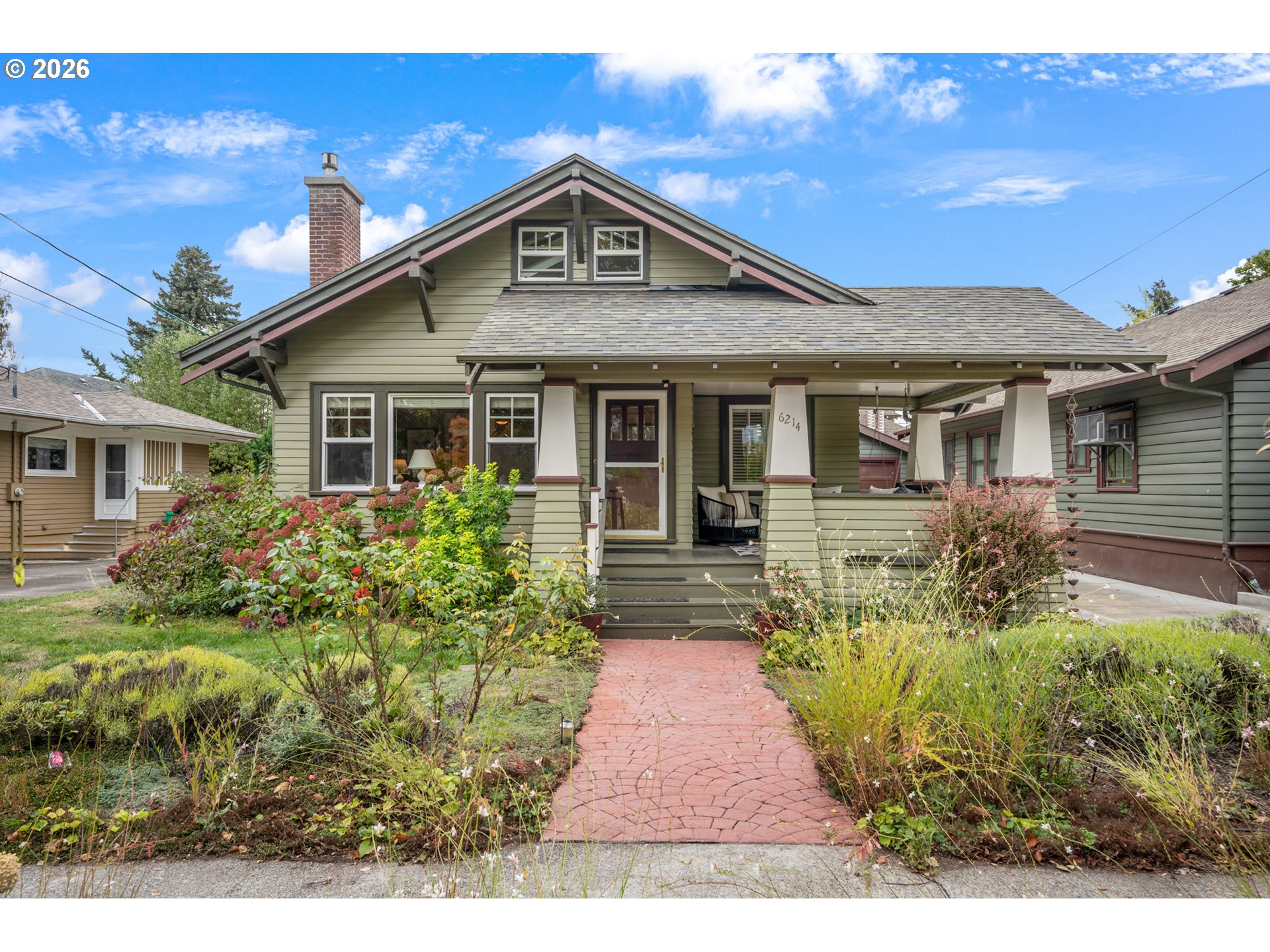 6214 NE Alameda St — photo