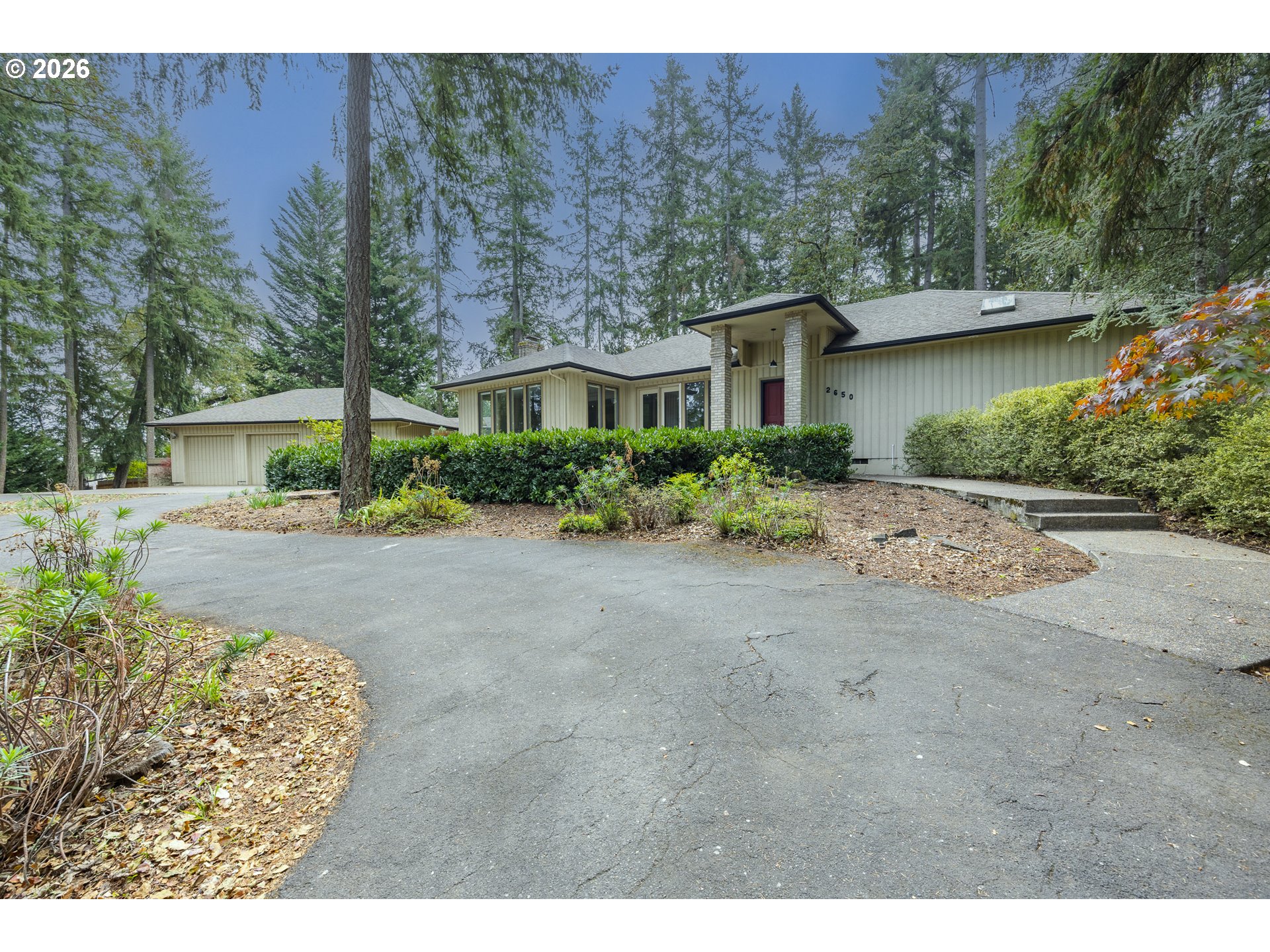 2650 Bowmont Dr — photo