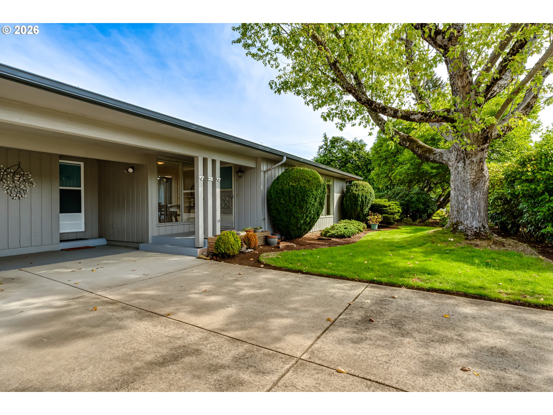 727 Elm Dr, Eugene, OR 97404 — photo 3