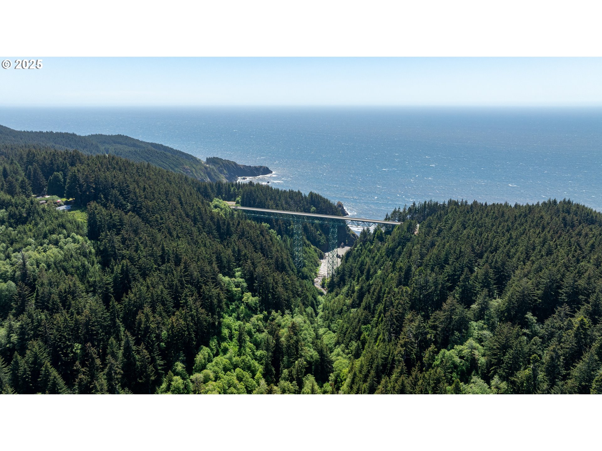 Bridgeview Dr, Brookings, OR 97415 — photo 2