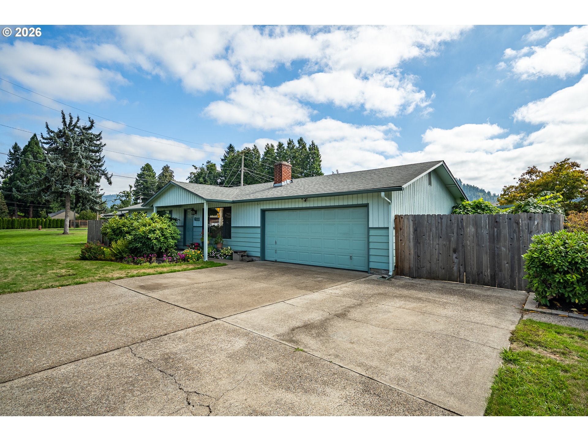 6111 Thurston Rd, Springfield, OR 97478 — photo 2
