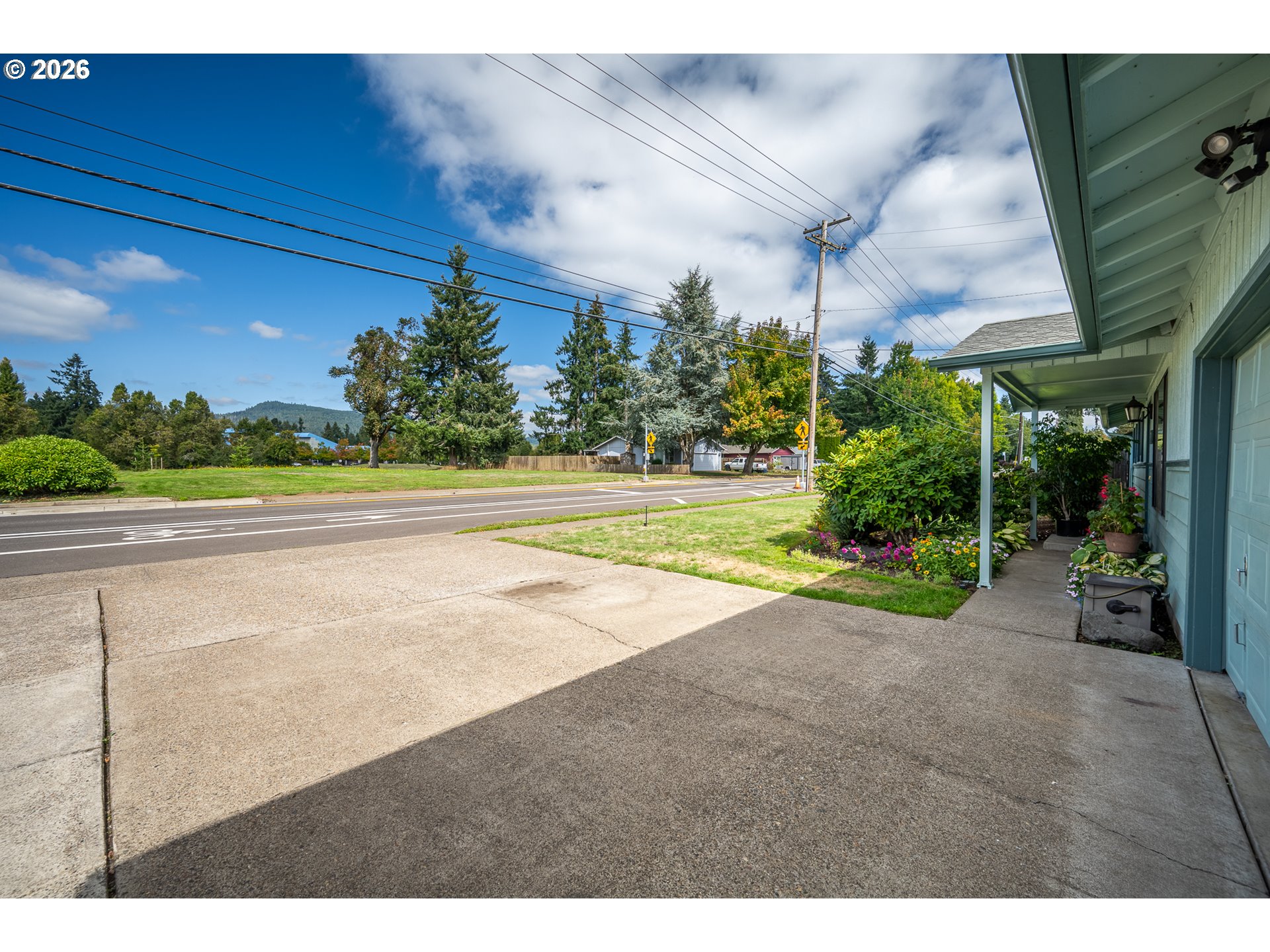 6111 Thurston Rd, Springfield, OR 97478 — photo 3