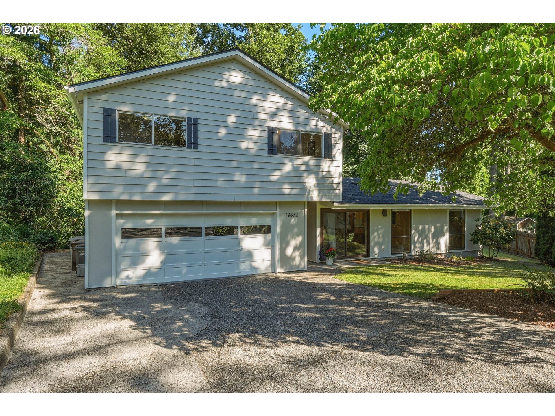19872 White Cloud Cir — photo