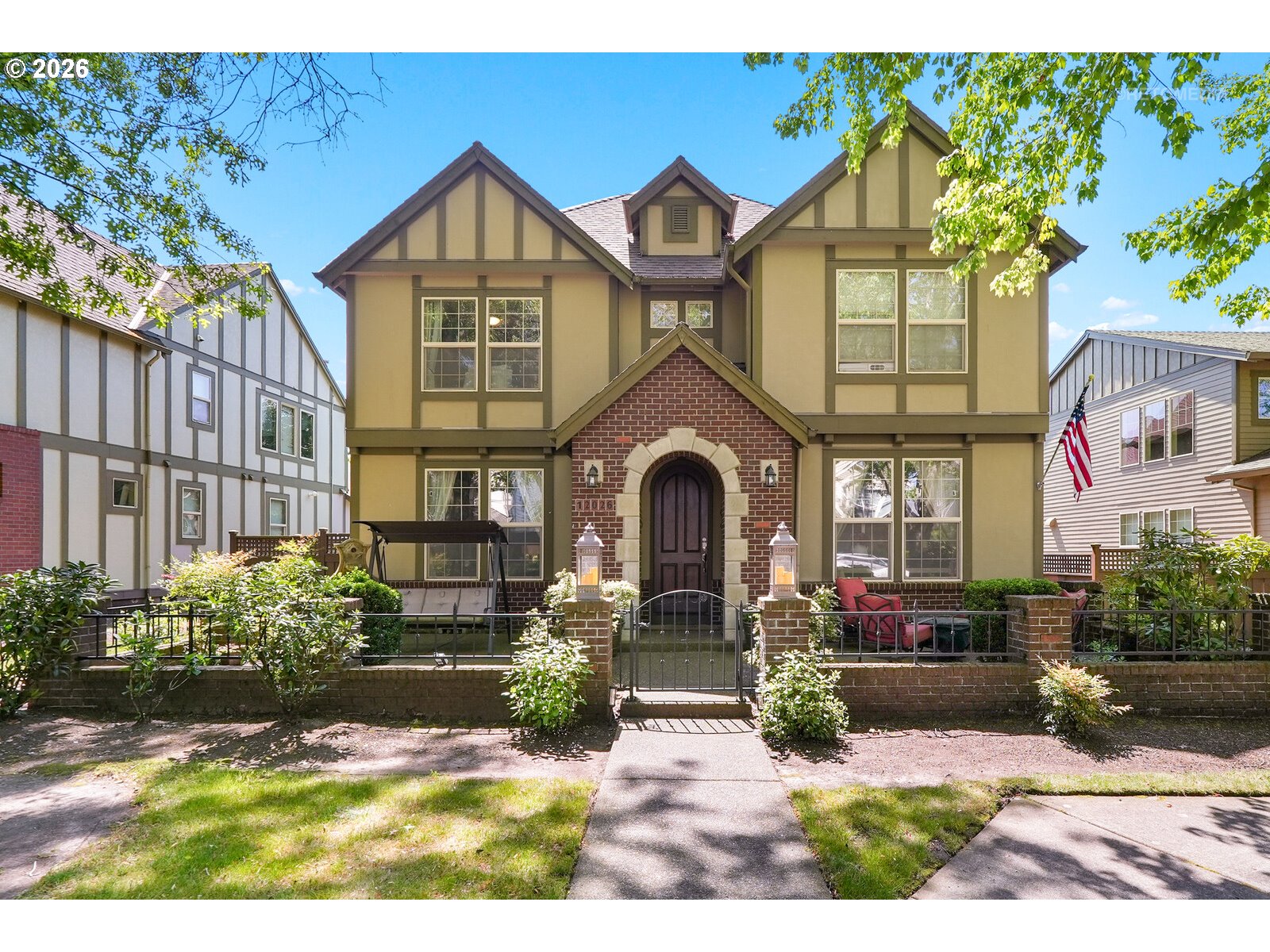 12026 SW Surrey St — photo