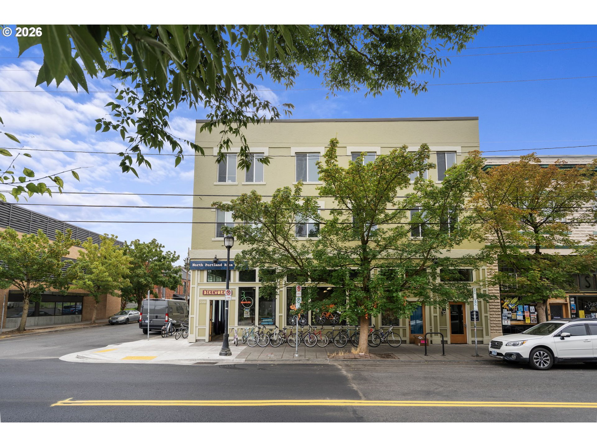 700 N Killingsworth St — photo
