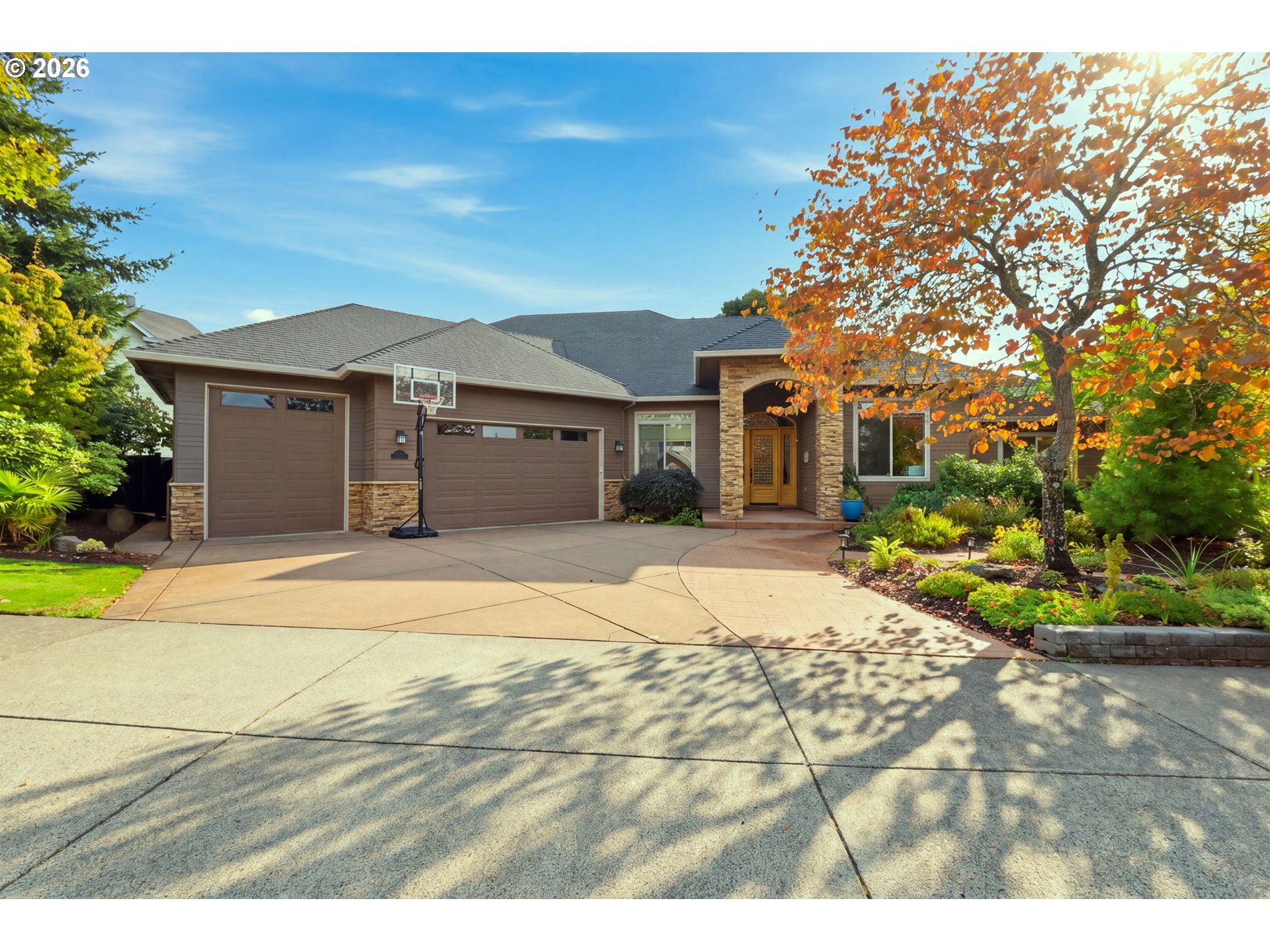 2834 Blacktail Dr, Eugene, OR 97405 — photo 2
