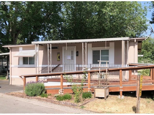 1475 Green Acres 105 — photo