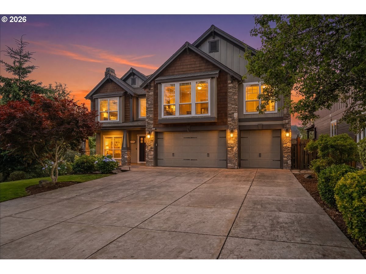 3706 Illahe Hill Rd — photo