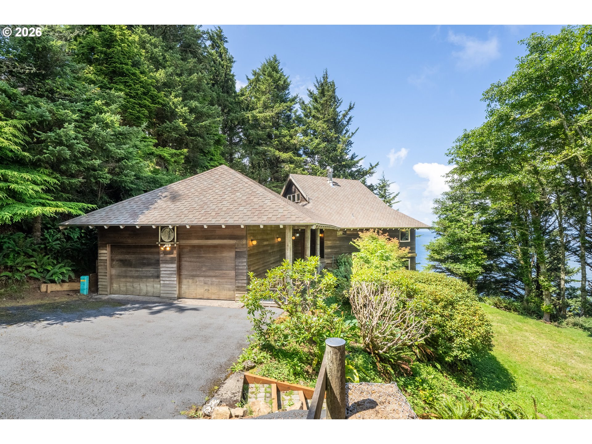 2100 Maxwell Mountain Rd — photo