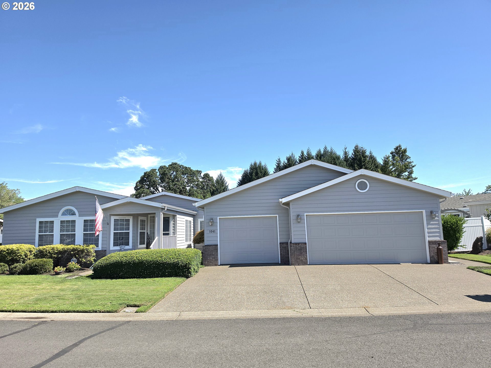 1041 Midland Bridge — photo