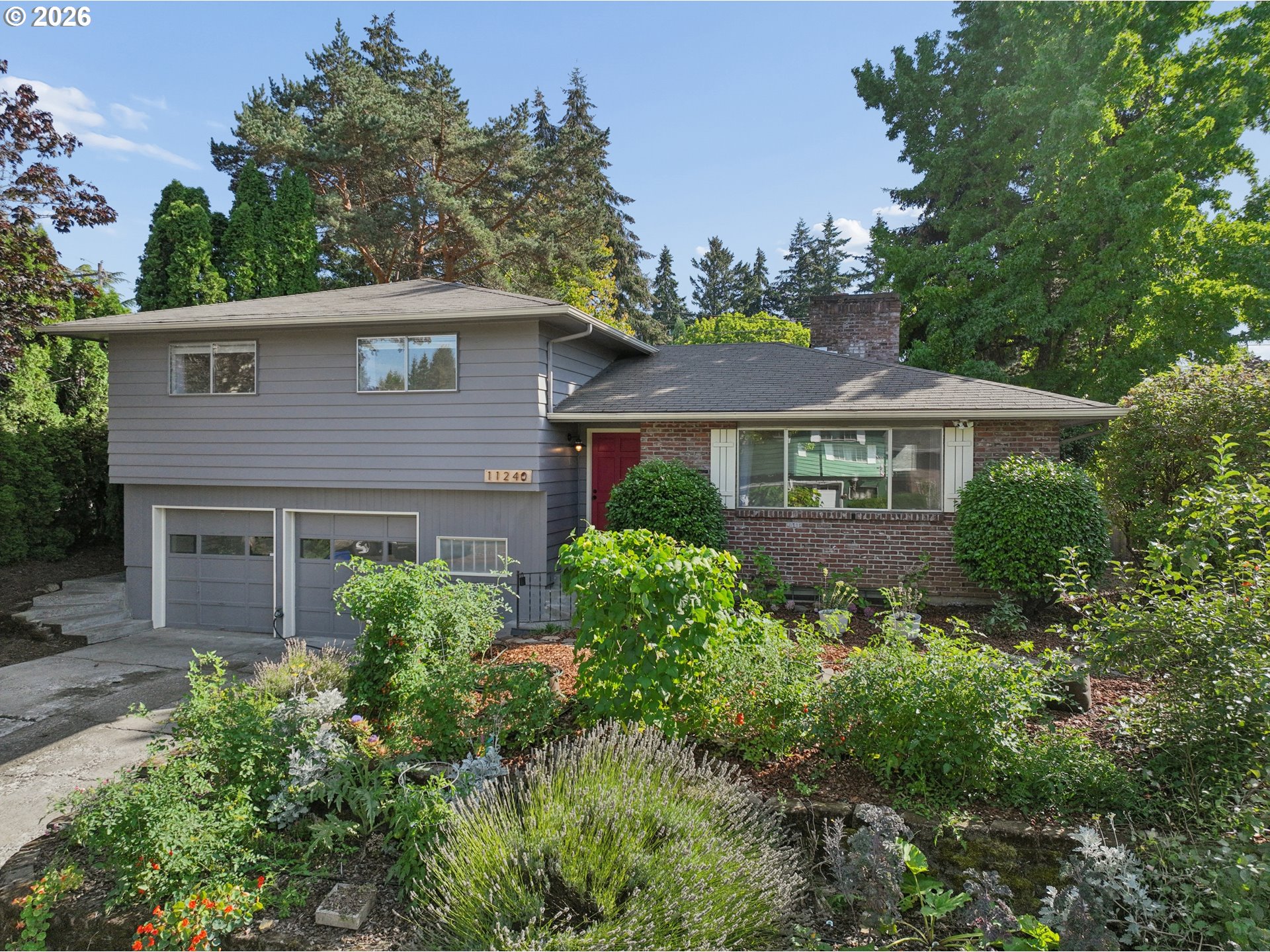 11240 NE Couch Ct — photo