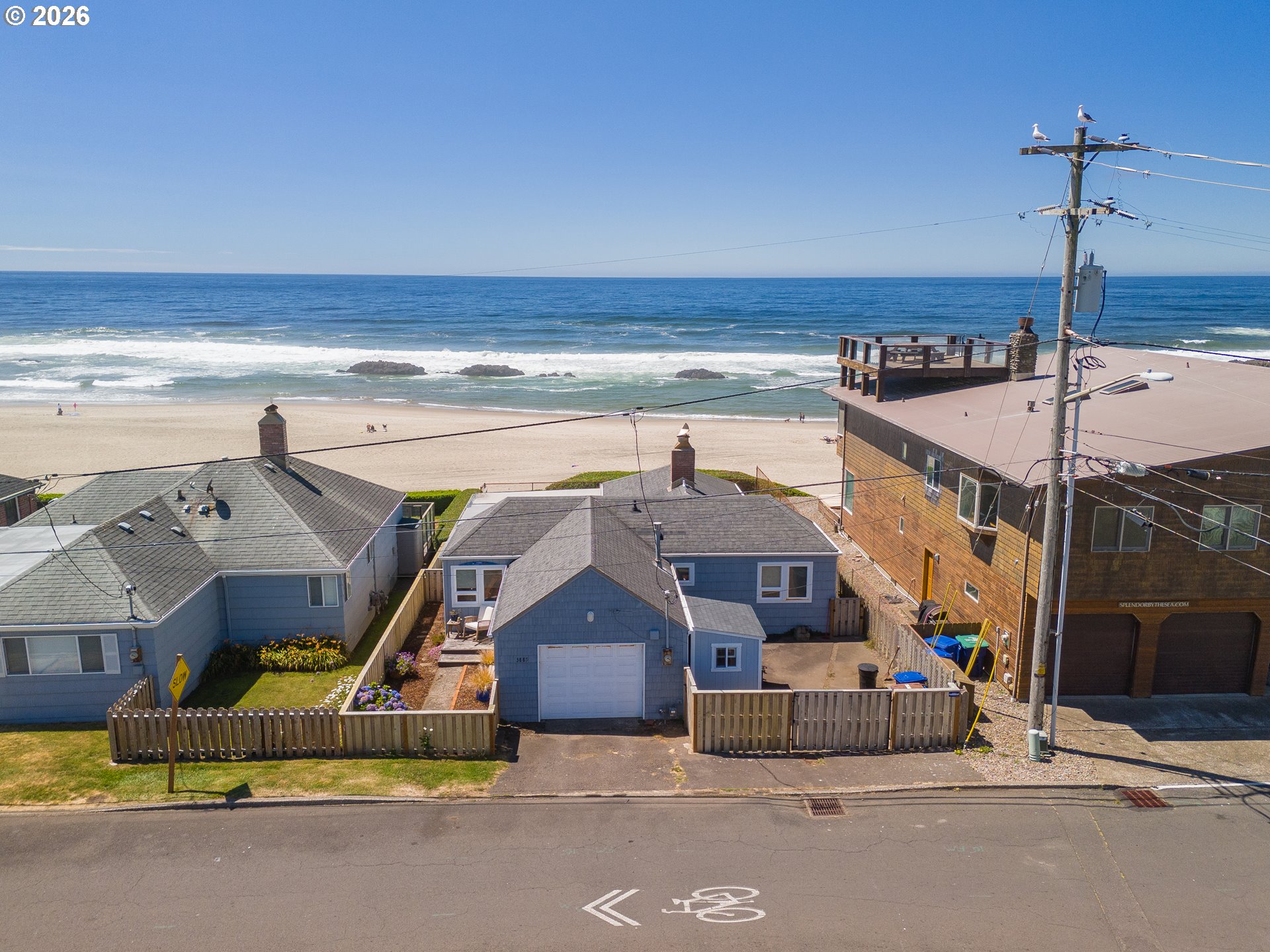 3885 NW Jetty Ave — photo