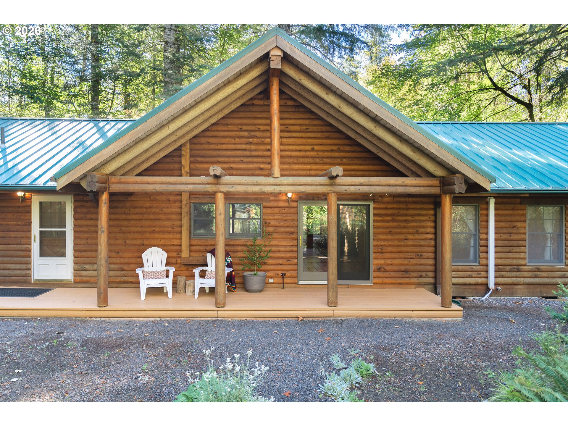 22833 E Winnie Rd, Rhododendron, OR 97049 — photo 2