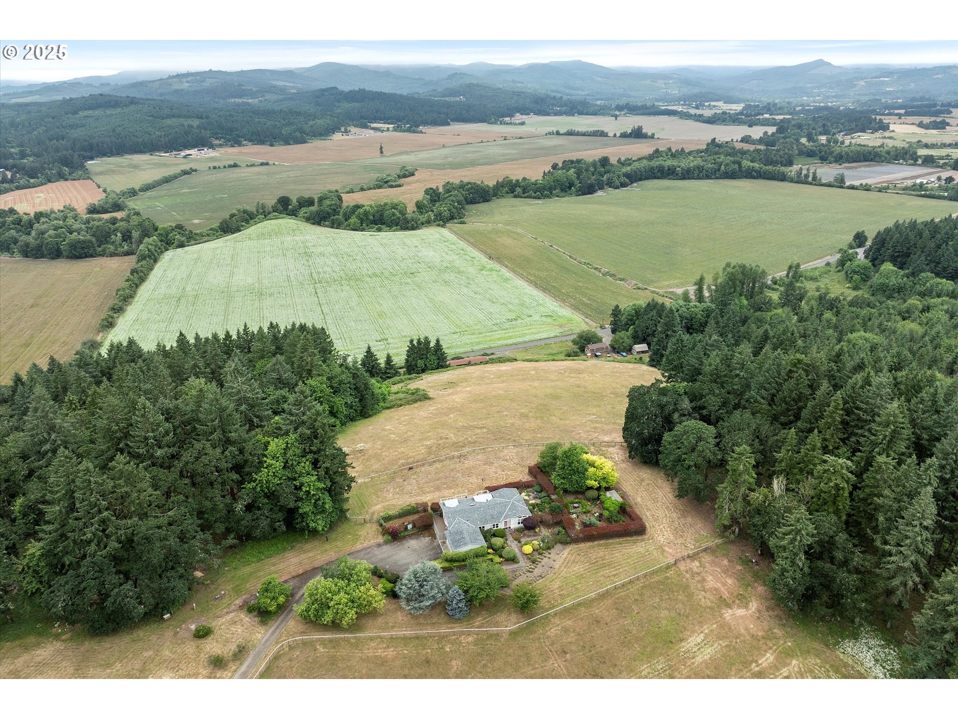 7350 Smith Rd — photo