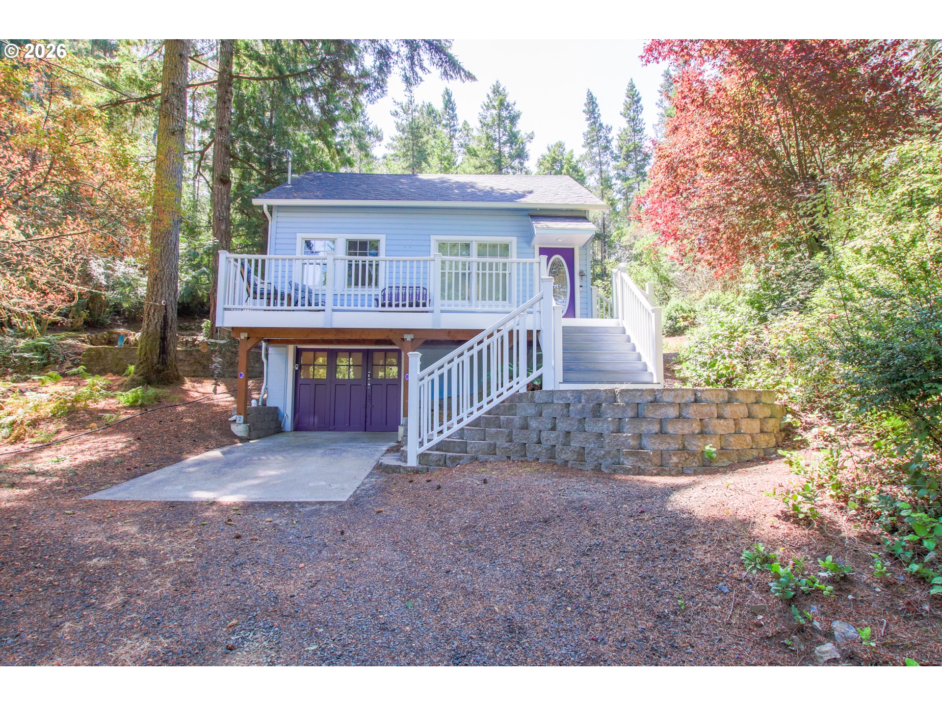 5834 Mercer Lake Rd, Florence, OR 97439