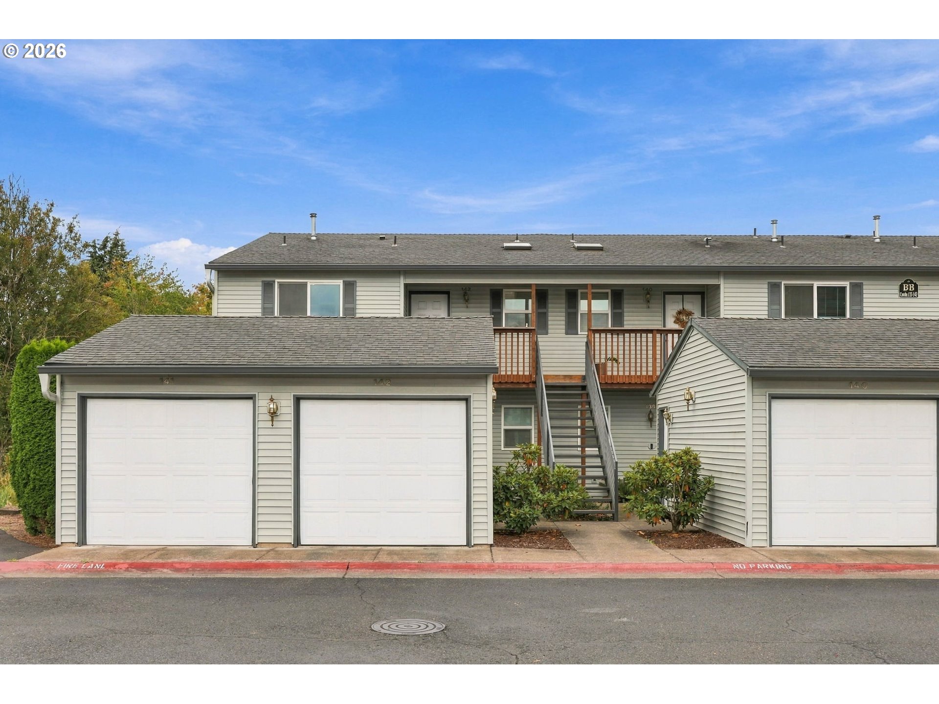 4000 NE 109th Ave B142 — photo
