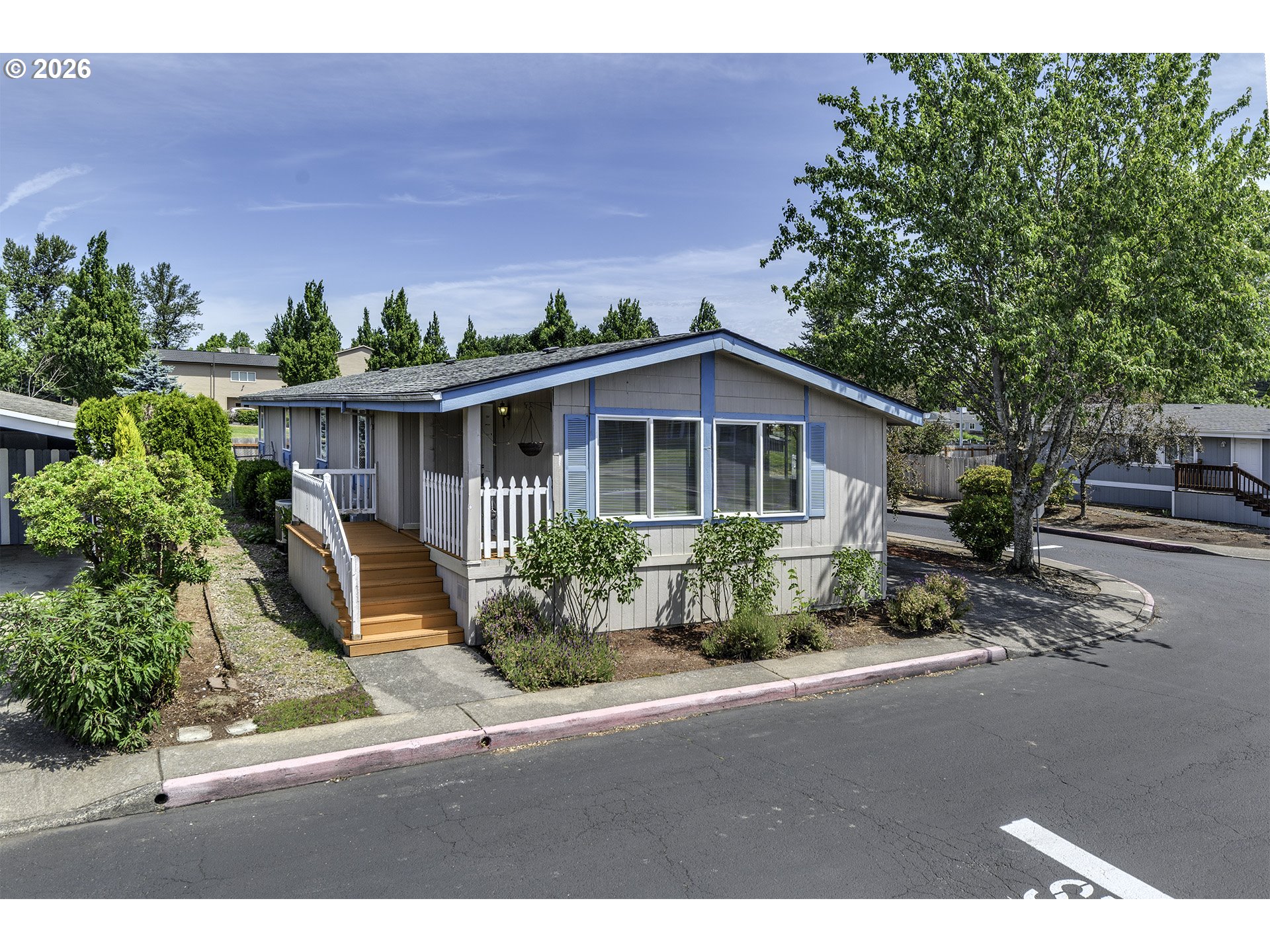 1949 SE Palmquist Rd 64 — photo