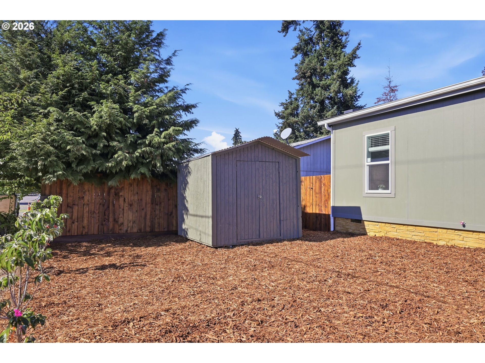 4914 E St, Springfield, OR 97478 — photo 3