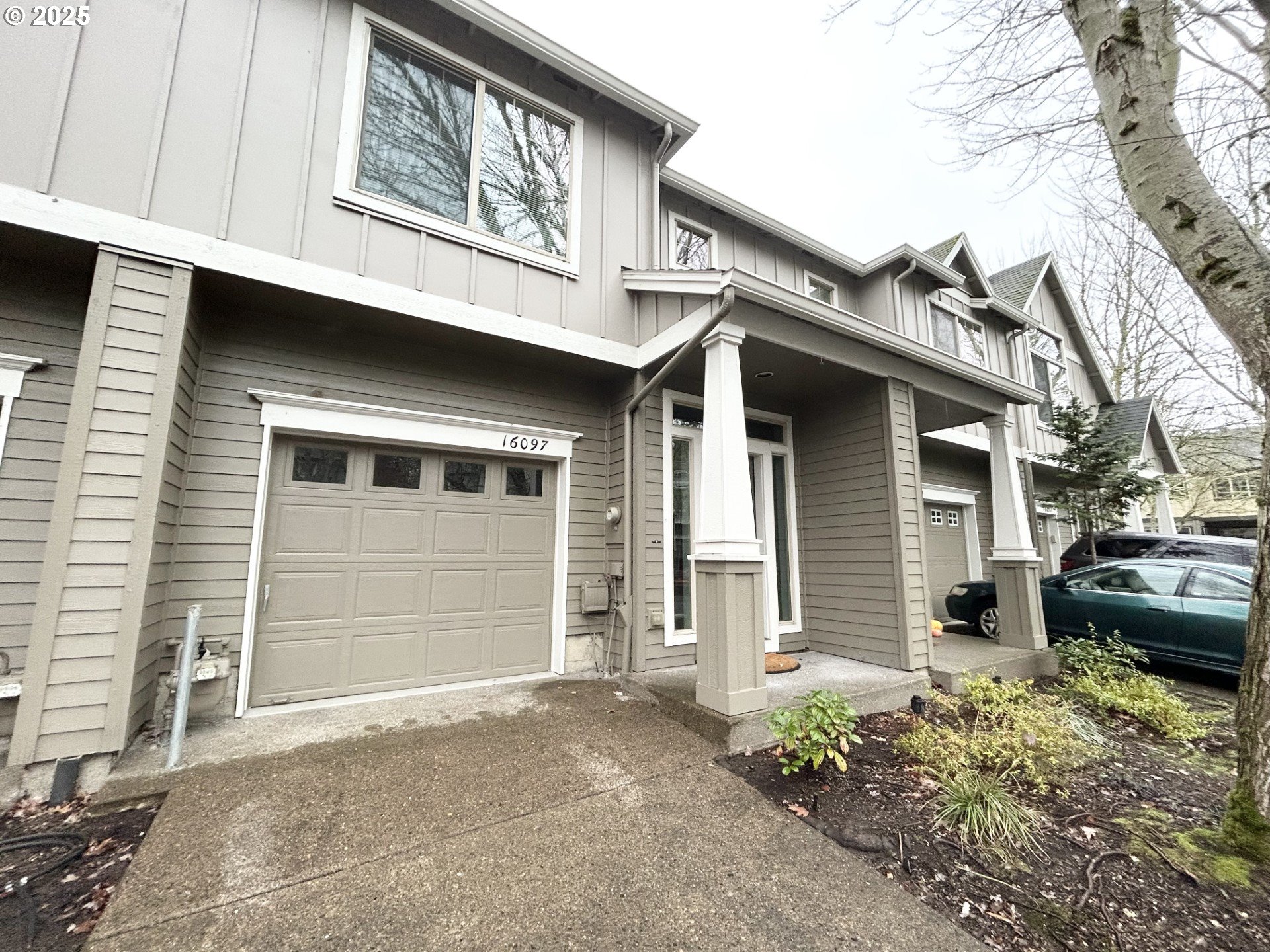 16097 SW Holland Ln — photo