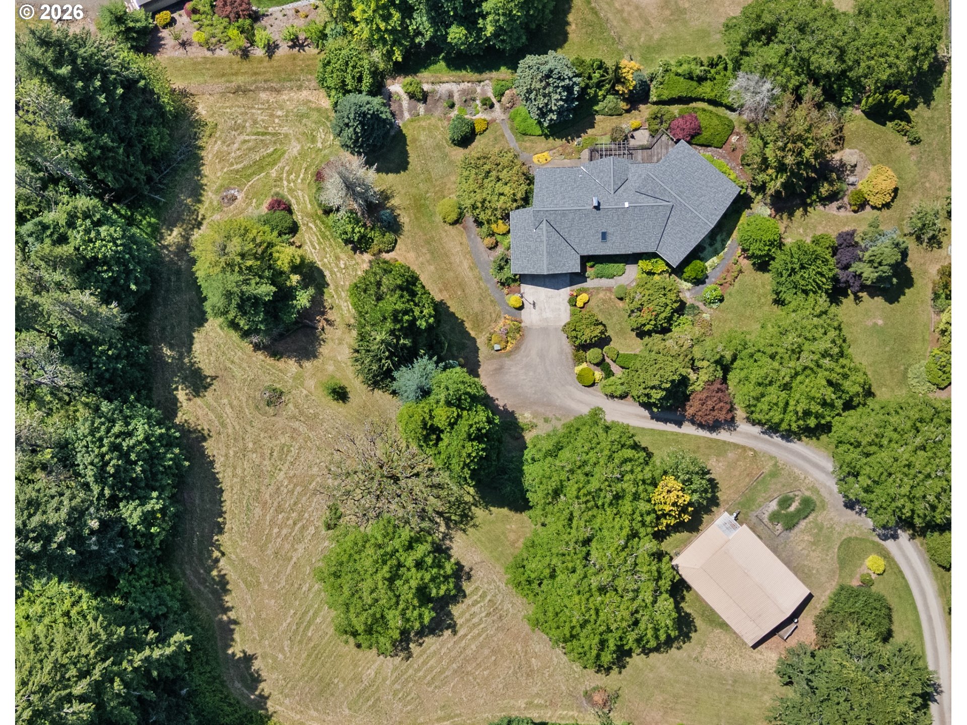 252 Fredrickson Rd — photo