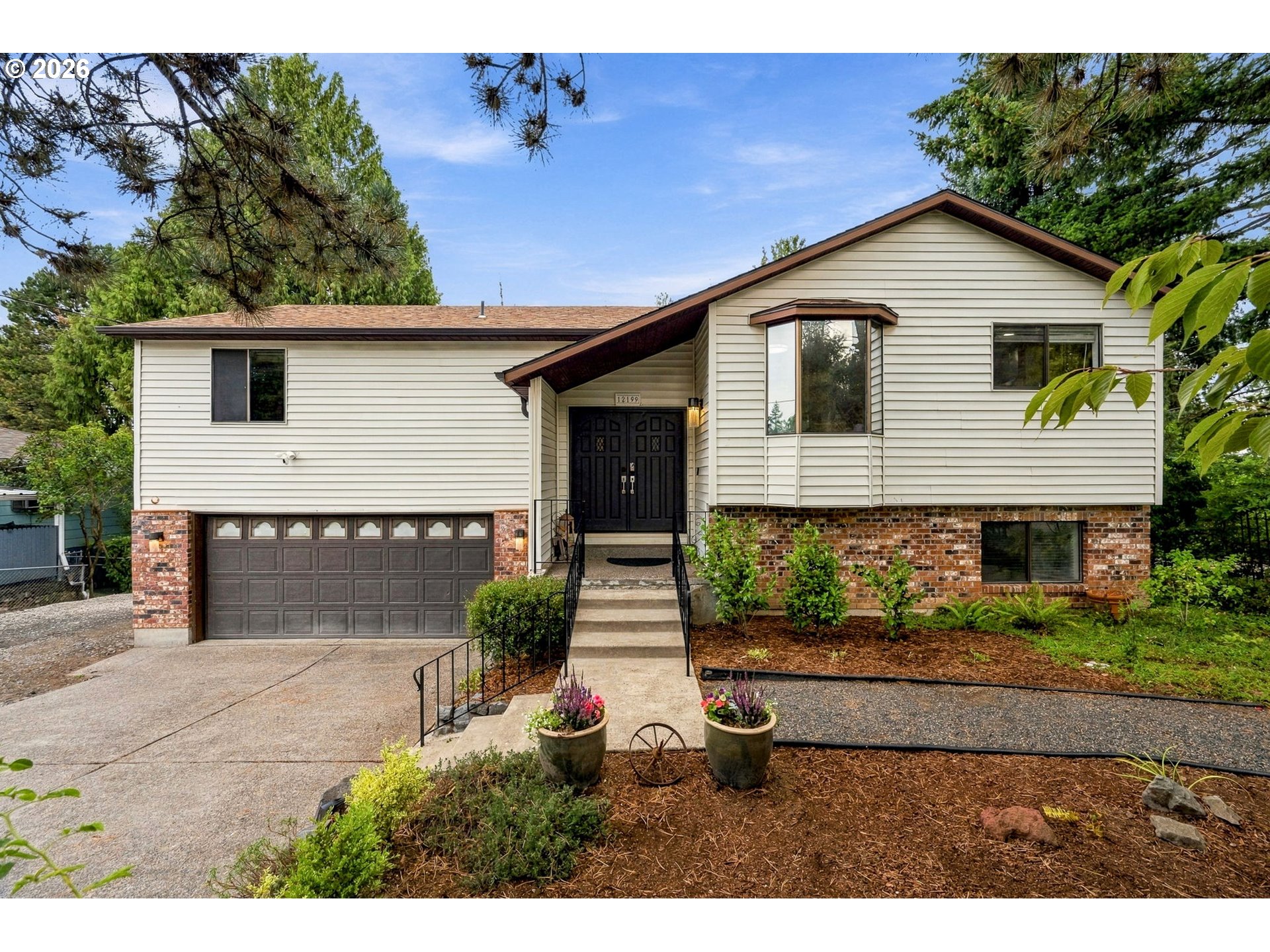 12199 SE Henderson Dr — photo