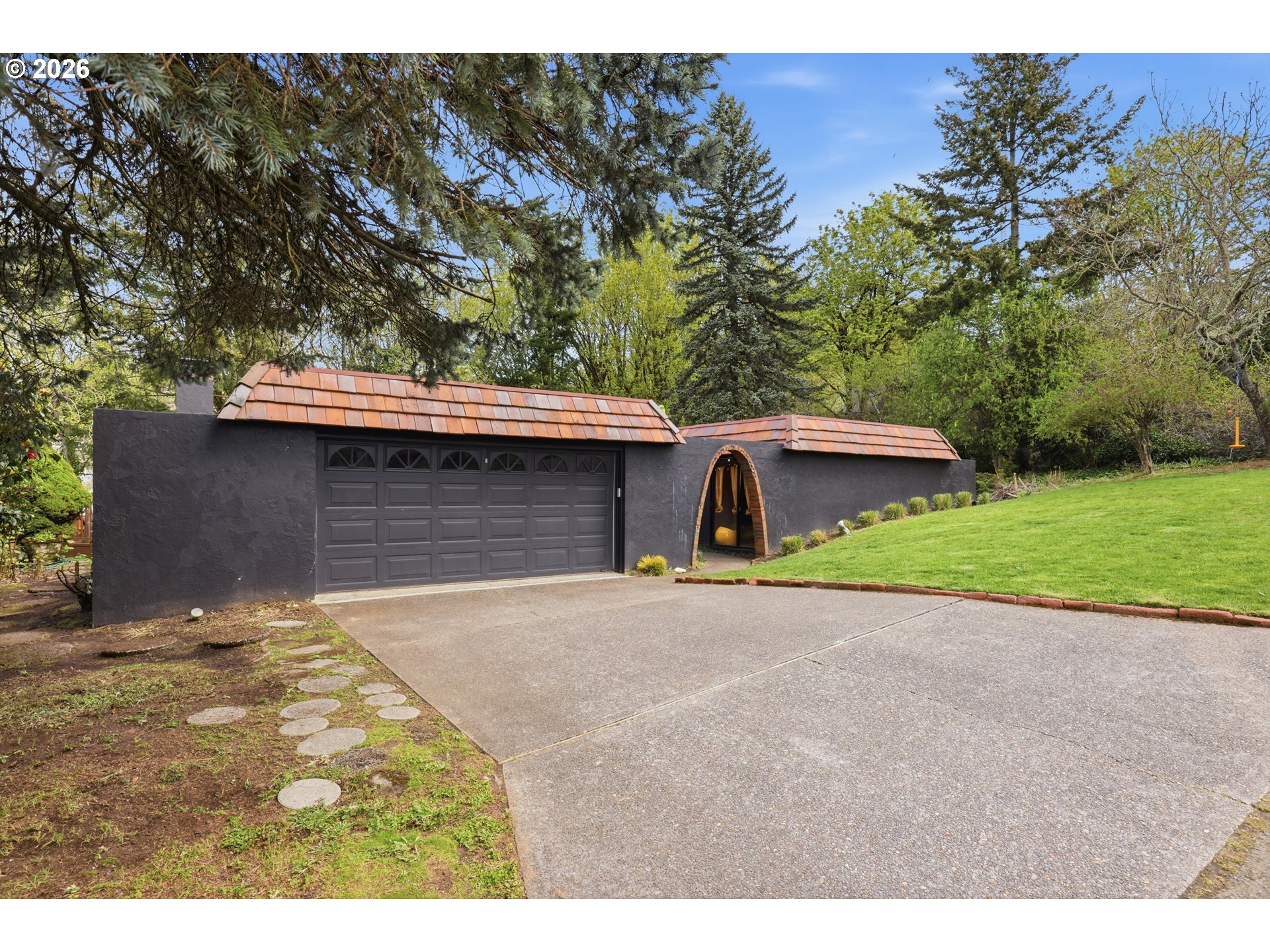6011 SW Salmon St — photo