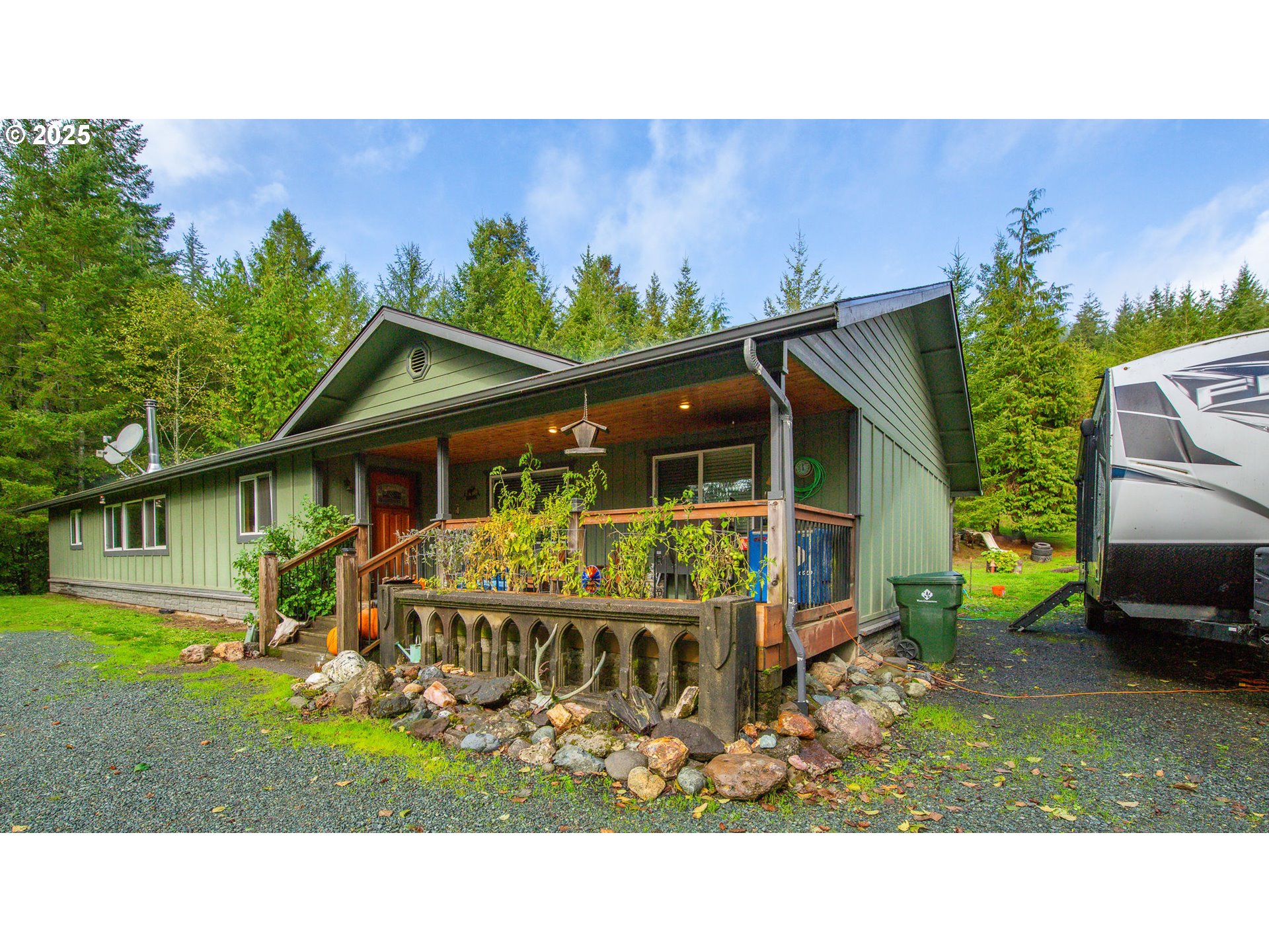 68155 ridge rd, NORTH BEND OR 97459 — photo 2