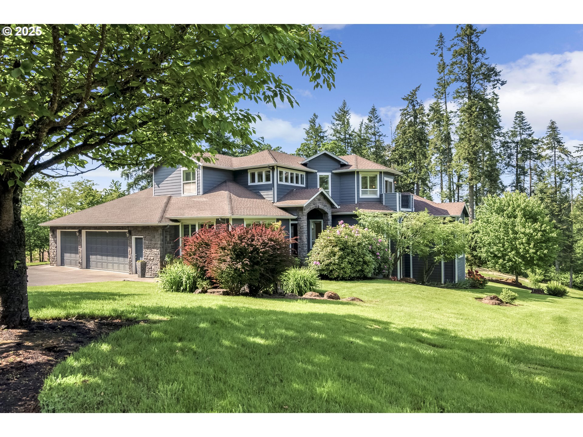 8623 Blackhawk Ct SE — photo