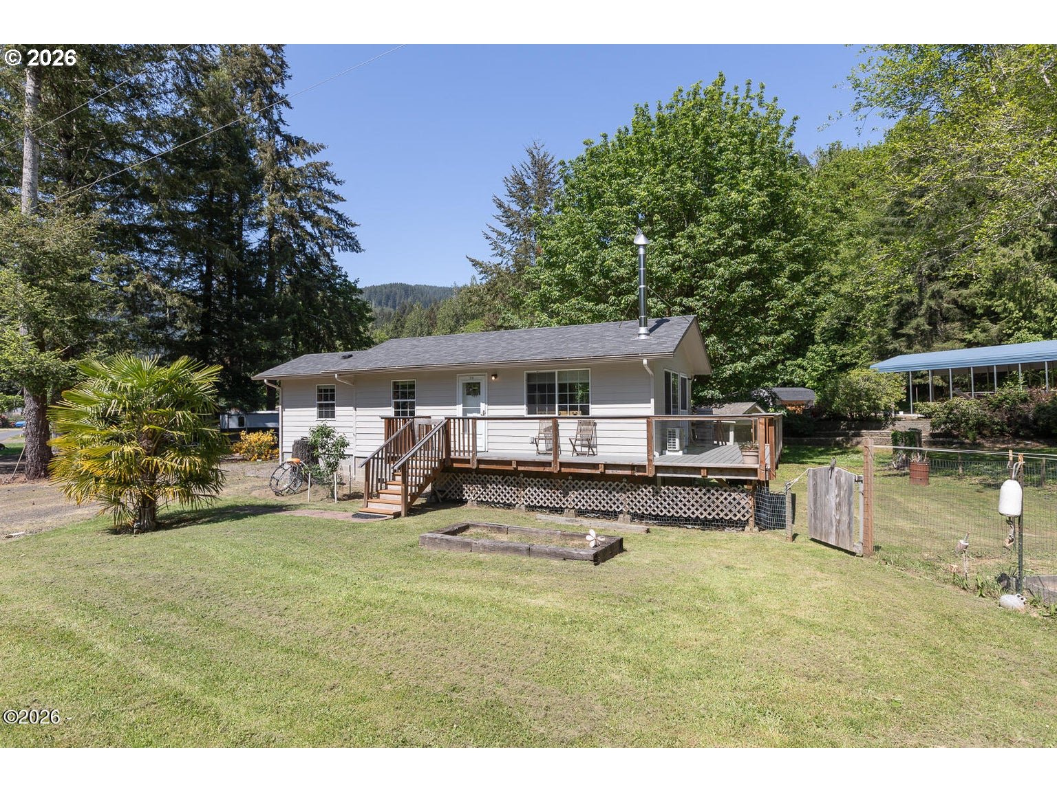 318 E Alsea Riviera Dr — photo