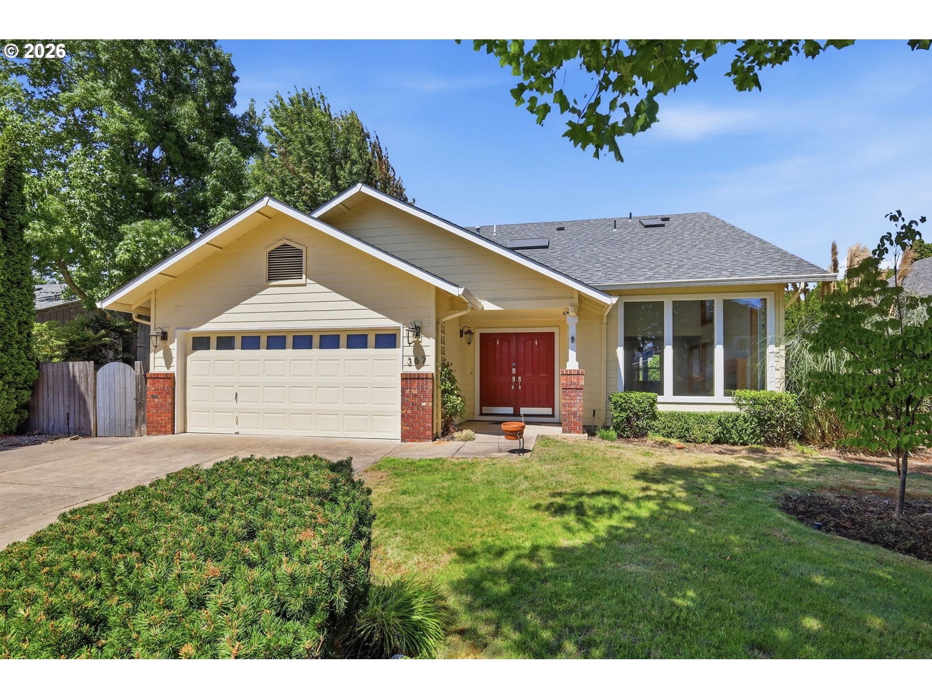 367 Lynnbrook Dr — photo