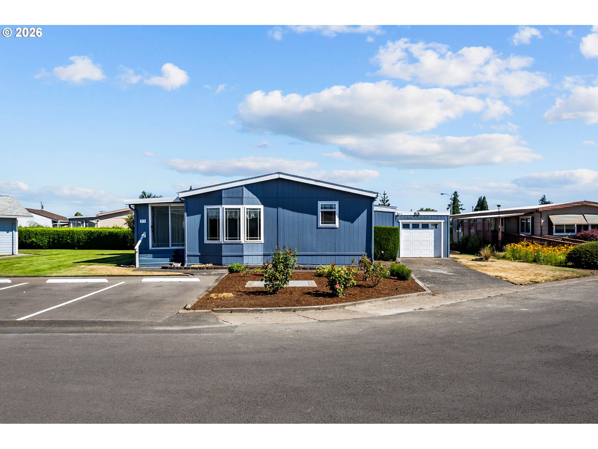 5422 NE Portland Rd 53 — photo